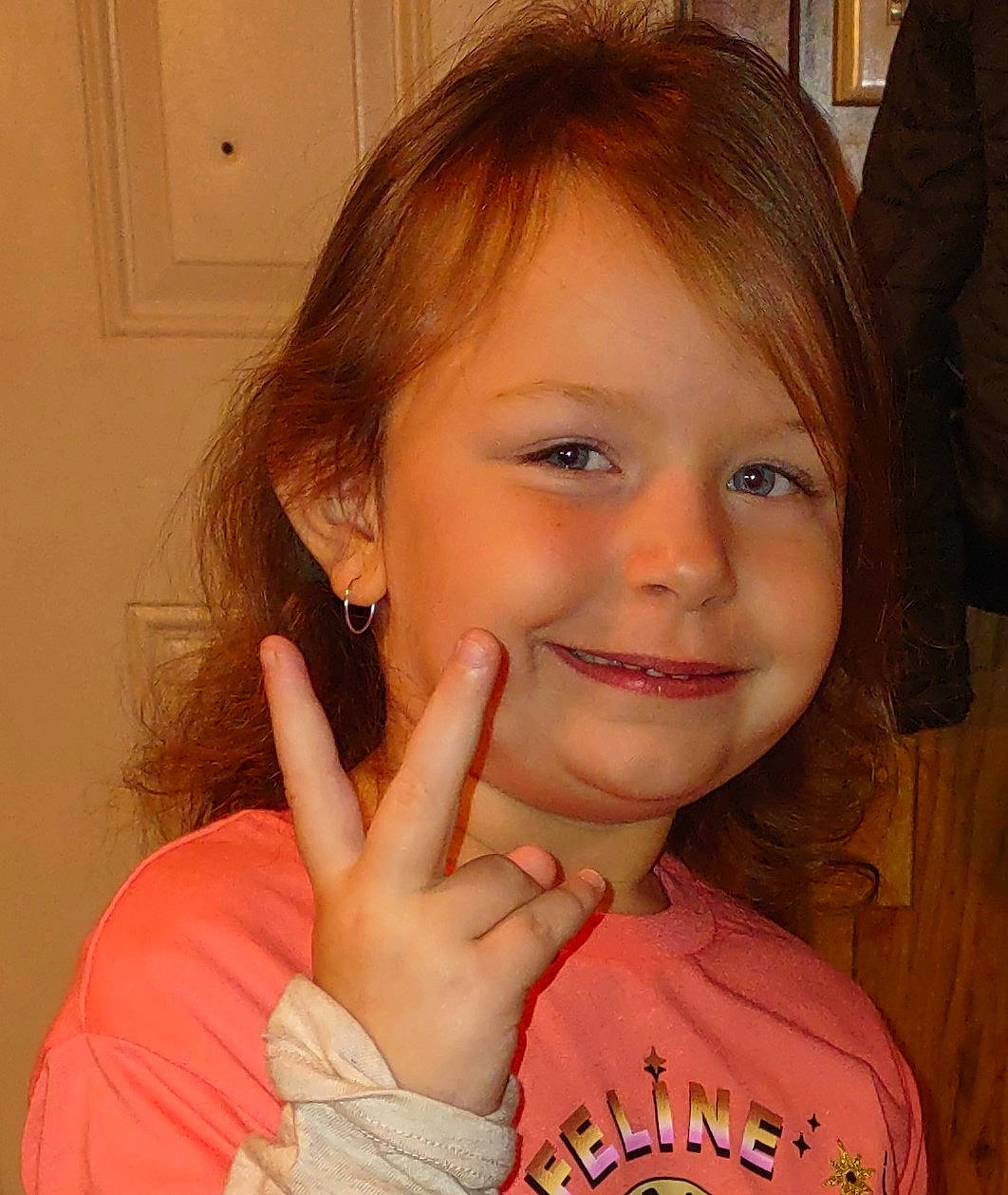 Sophia Waiting For Daddy joined the competition — help win amazing prizes! cheek, ear, eye, eyebrow, eyelash, forehead, hair, hand, happy, human_body, jaw, joy, lip, mouth, neck, nose, person, shoulder, skin, sleeve