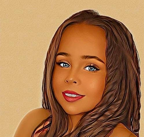 Hélée participe au concours pour gagner de l'argent avec cette photo : black_hair, cheek, chin, eye, eyebrow, eyelash, face, facial_expression, forehead, hair, iris, jaw, lip, lipstick, makeover, neck, nose, person, skin, smile