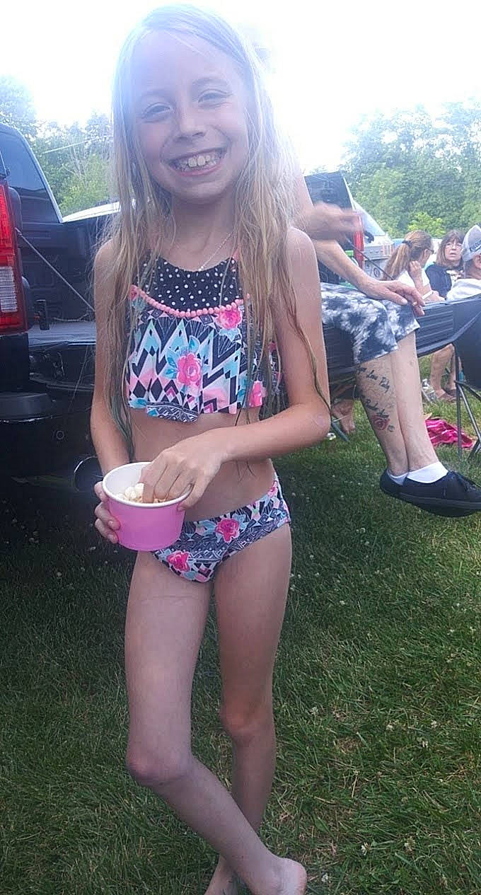 Lexus joined the competition — help win amazing prizes! car, cool, eyewear, face, fun, grass, hair, happy, head, human_body, joy, leg, light, person, pink, shoe, shorts, smile, t_shirt, thigh