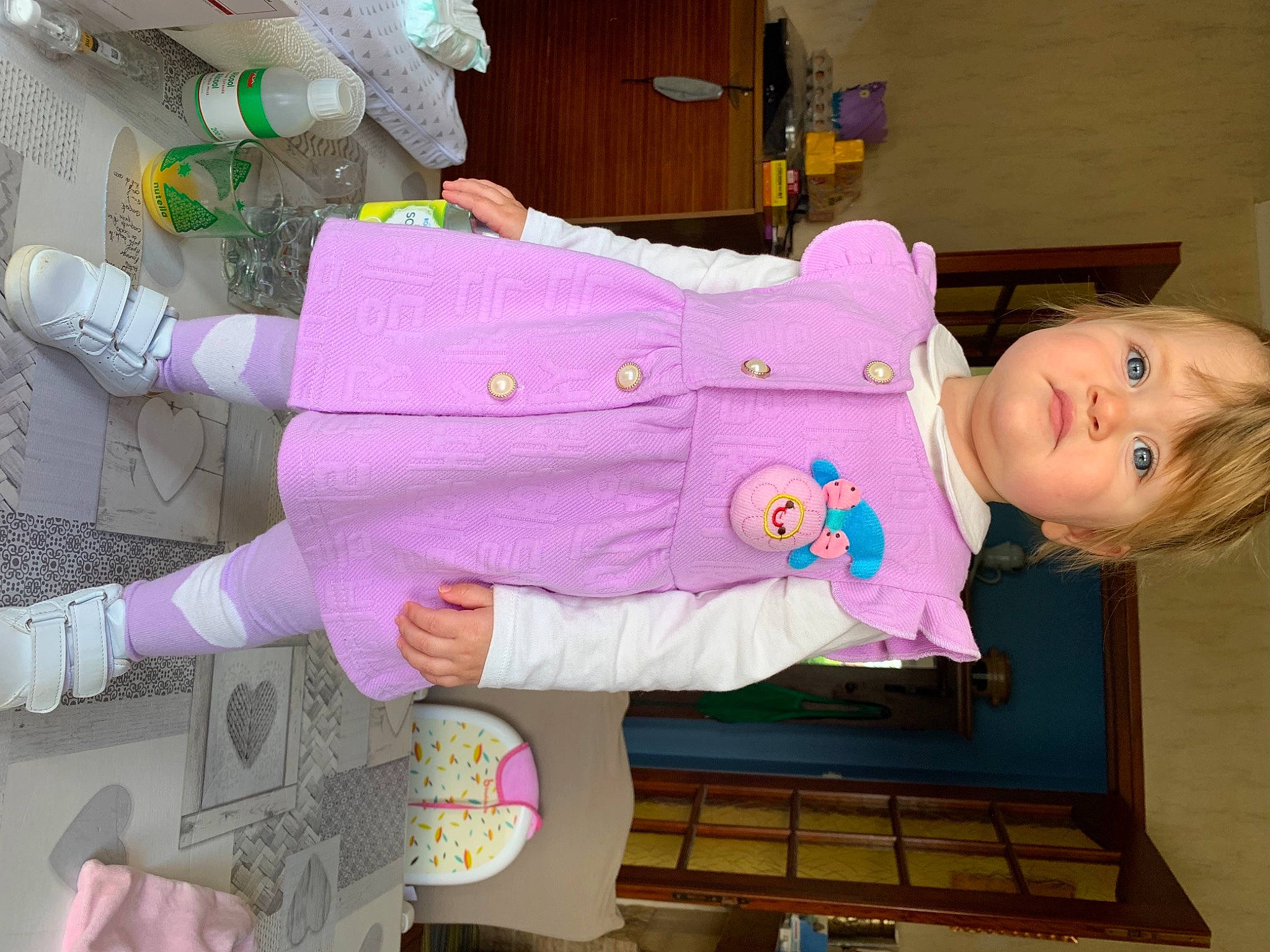 élyna participe au concours pour gagner de l'argent avec cette photo : baby, baby_products, baby_toddler_clothing, baby_toys, child, clothing, fun, magenta, person, pink, product, purple, room, textile, toddler