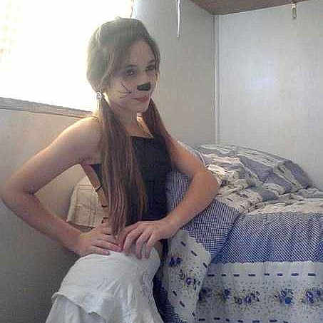 Alexandra participe au concours pour gagner de l'argent avec cette photo :