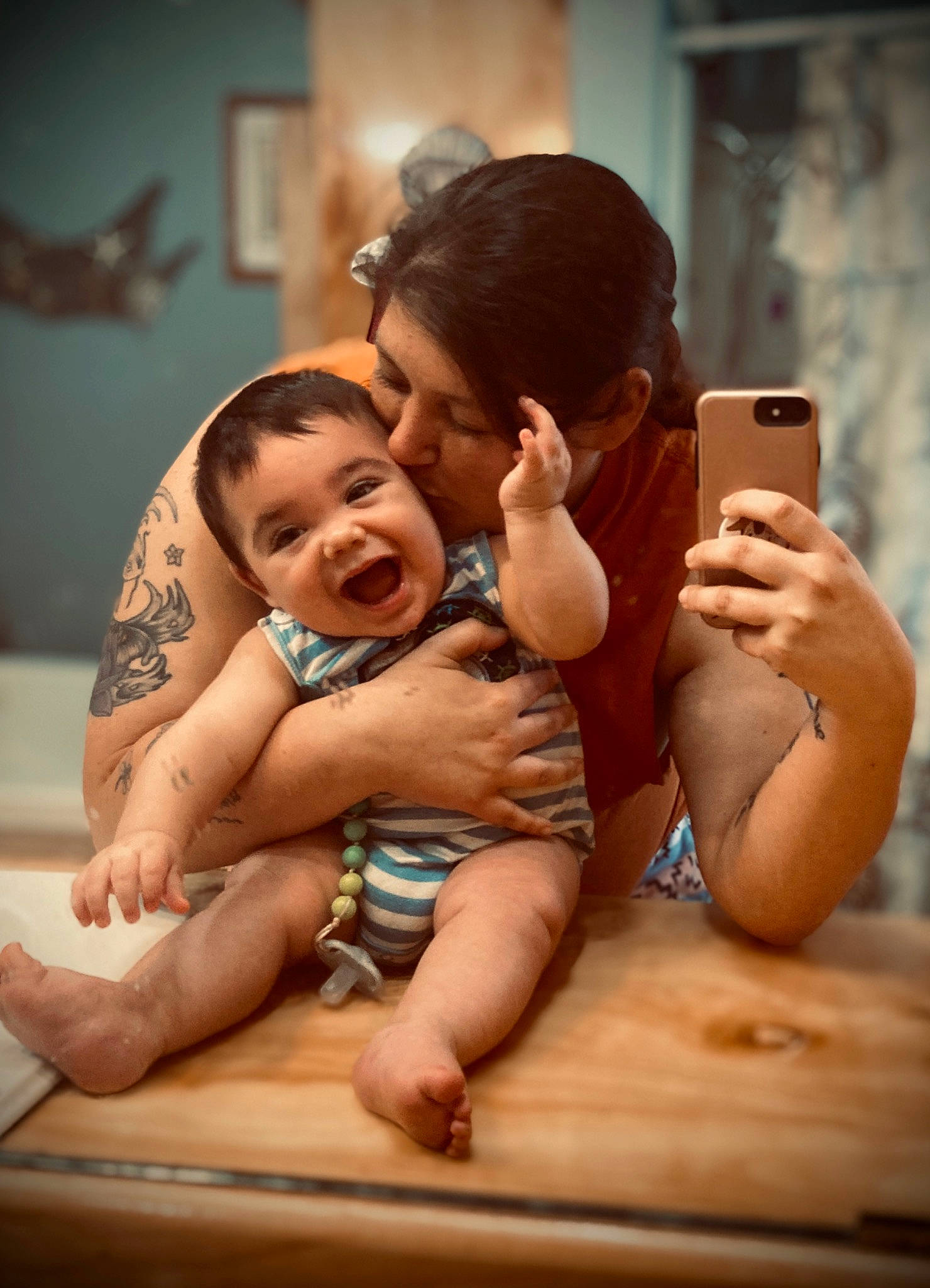 Hayven joined the competition — help win amazing prizes! arm, barefoot, comfort, finger, flash_photography, fun, gesture, hand, happy, human_body, interaction, leg, leisure, muscle, person, shoulder, skin, smile, standing, thigh