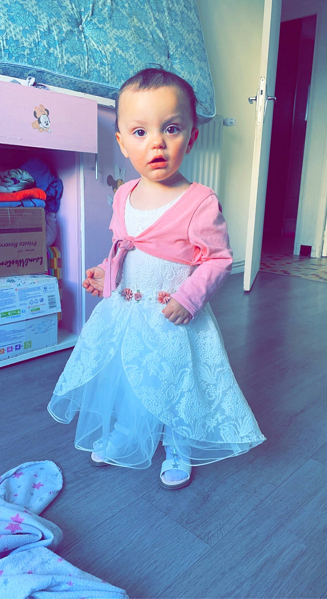 Inaya a rejoint le concours — aidez-le/la à gagner de superbes lots ! baby, baby_toddler_clothing, child, day_dress, dress, electric_blue, event, fashion_accessory, fashion_design, formal_wear, fun, happy, magenta, one_piece_garment, person, pink, purple, skin, sleeve, standing