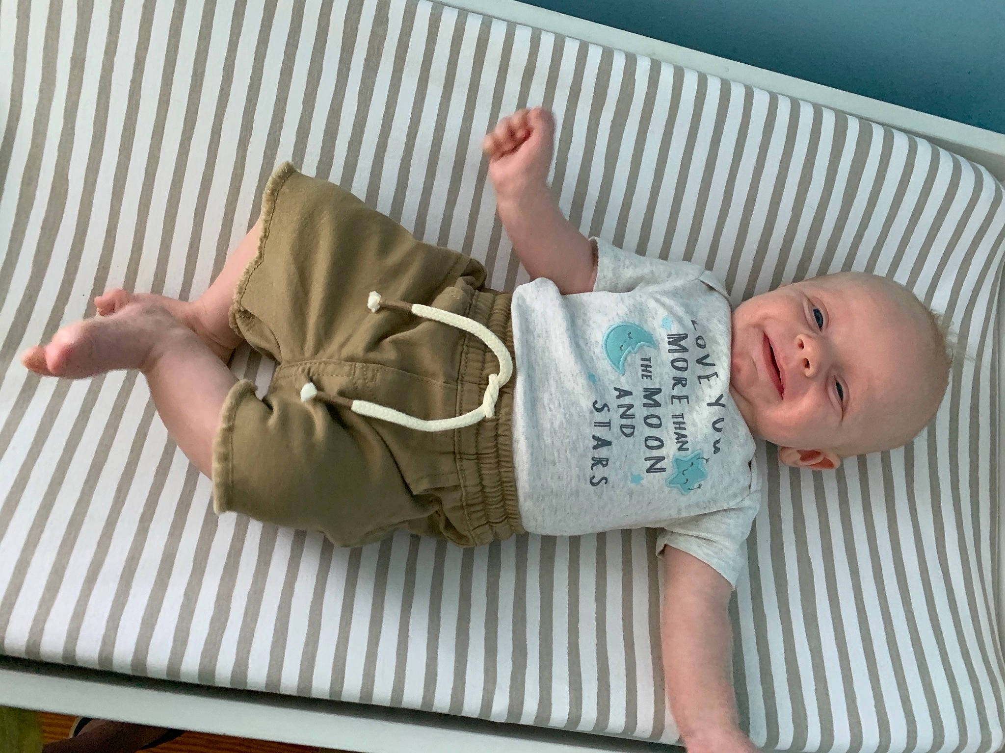 Martin is registered to the contest to win money with this photo: baby, baby_products, baby_safety, baby_toddler_clothing, child, comfort, design, finger, foot, happy, joint, linens, pattern, person, room, sleeve, smile, thumb, toddler, wood