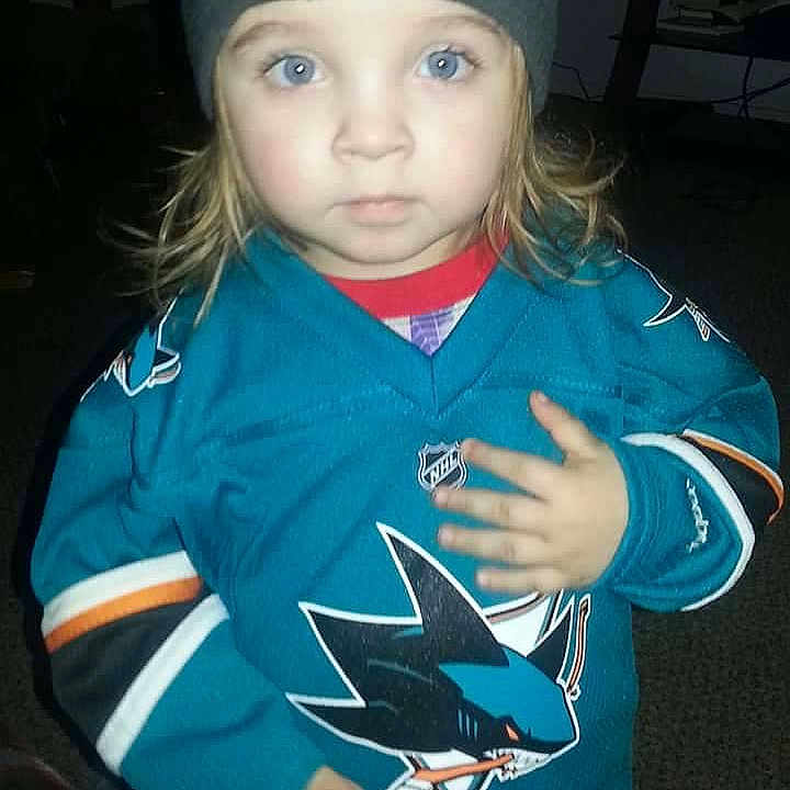Jaxsyn is registered to the contest to win money with this photo: