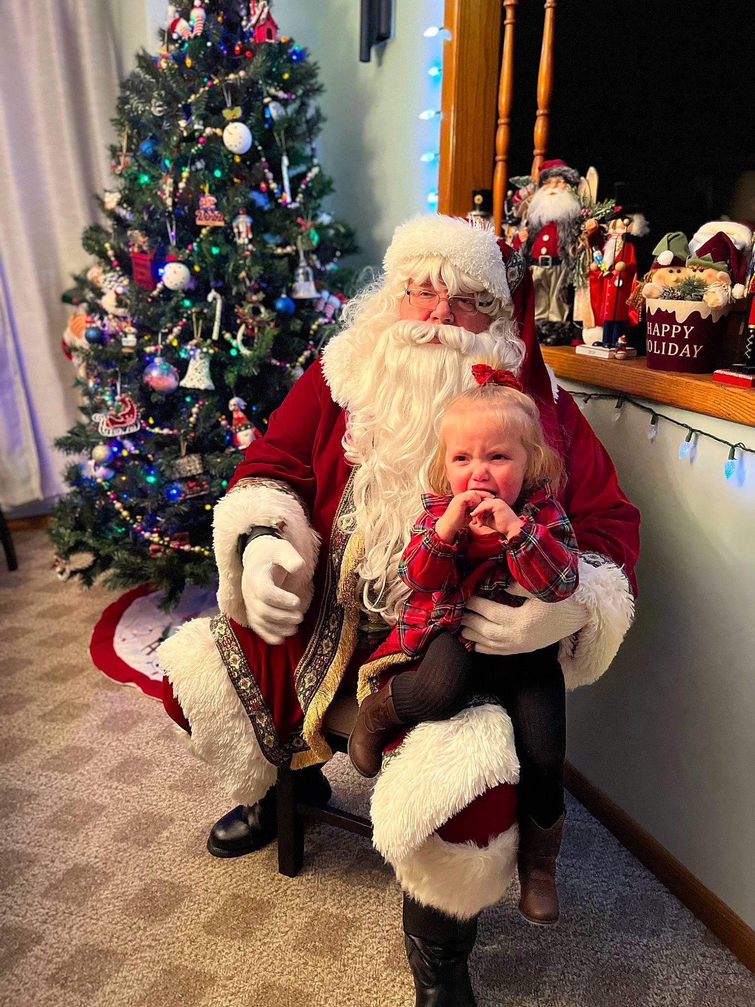 Everleigh joined the competition — help win amazing prizes! beard, christmas, christmas_decoration, christmas_eve, christmas_ornament, christmas_tree, event, fun, fur_clothing, happy, hat, holiday, holiday_ornament, lap, person, plant, santa_claus, smile, standing, tree