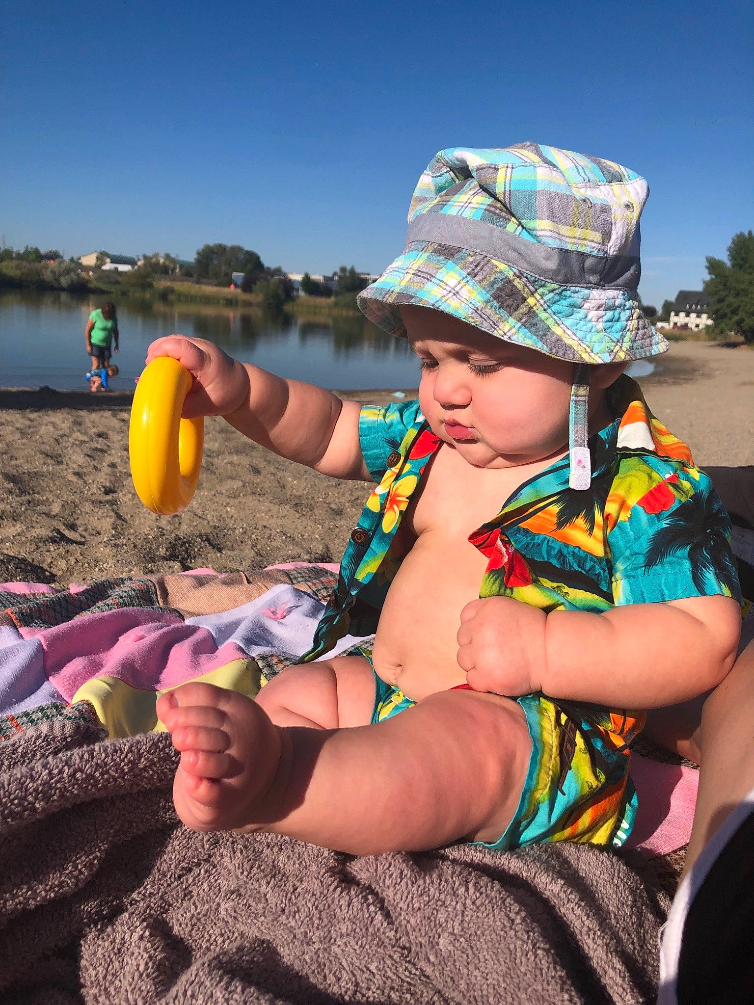 Davey joined the competition — help win amazing prizes! beach, fun, headgear, headwear, landscape, neck, person, sand, summer, tourism, vacation