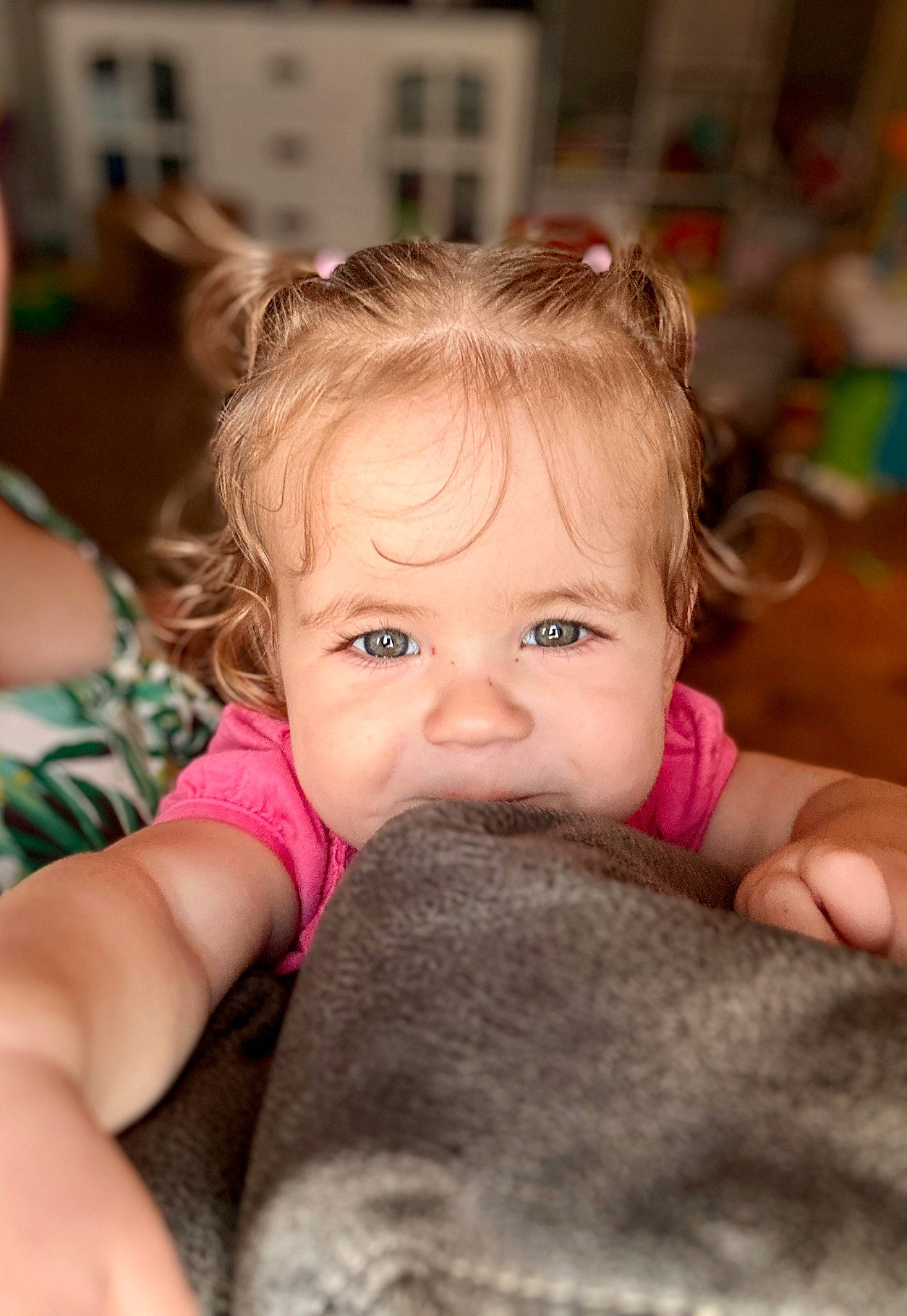 Lena is registered to the contest to win money with this photo: baby, beauty, cheek, child, comfort, eye, face, facial_expression, fun, gesture, hairstyle, happy, head, leisure, lip, nose, person, skin, smile, thumb