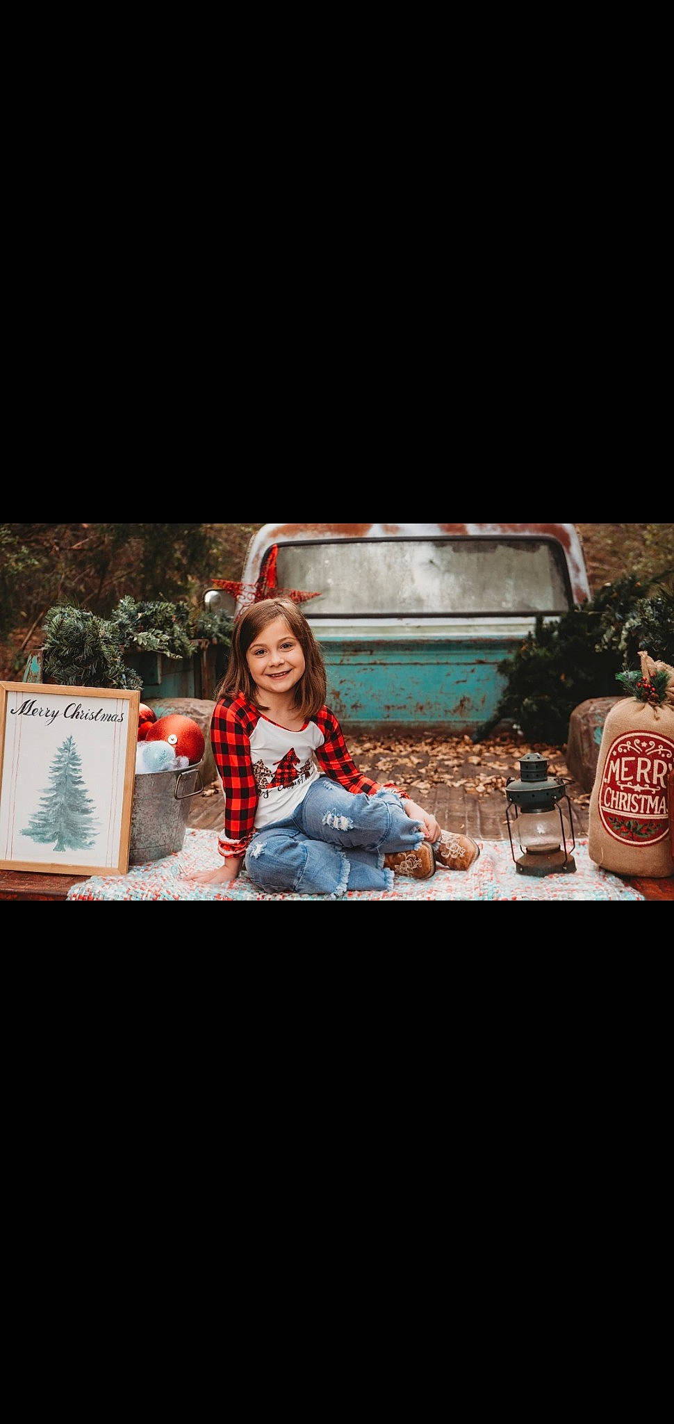 Ainslie is registered to the contest to win money with this photo: carbonated_soft_drinks, cola, drink, event, family_car, flash_photography, fun, glass, happy, jacket, joy, leisure, luxury_vehicle, motor_vehicle, person, room, sitting, smile, soft_drink, tin_can