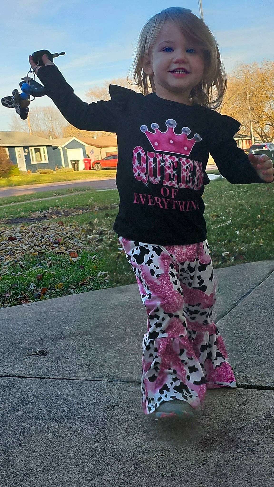 Kyrie joined the competition — help win amazing prizes! active_pants, arm, electric_blue, fun, gesture, grass, happy, joy, leggings, leisure, magenta, pattern, person, pink, plant, sky, sleeve, sportswear, sweatpant, t_shirt