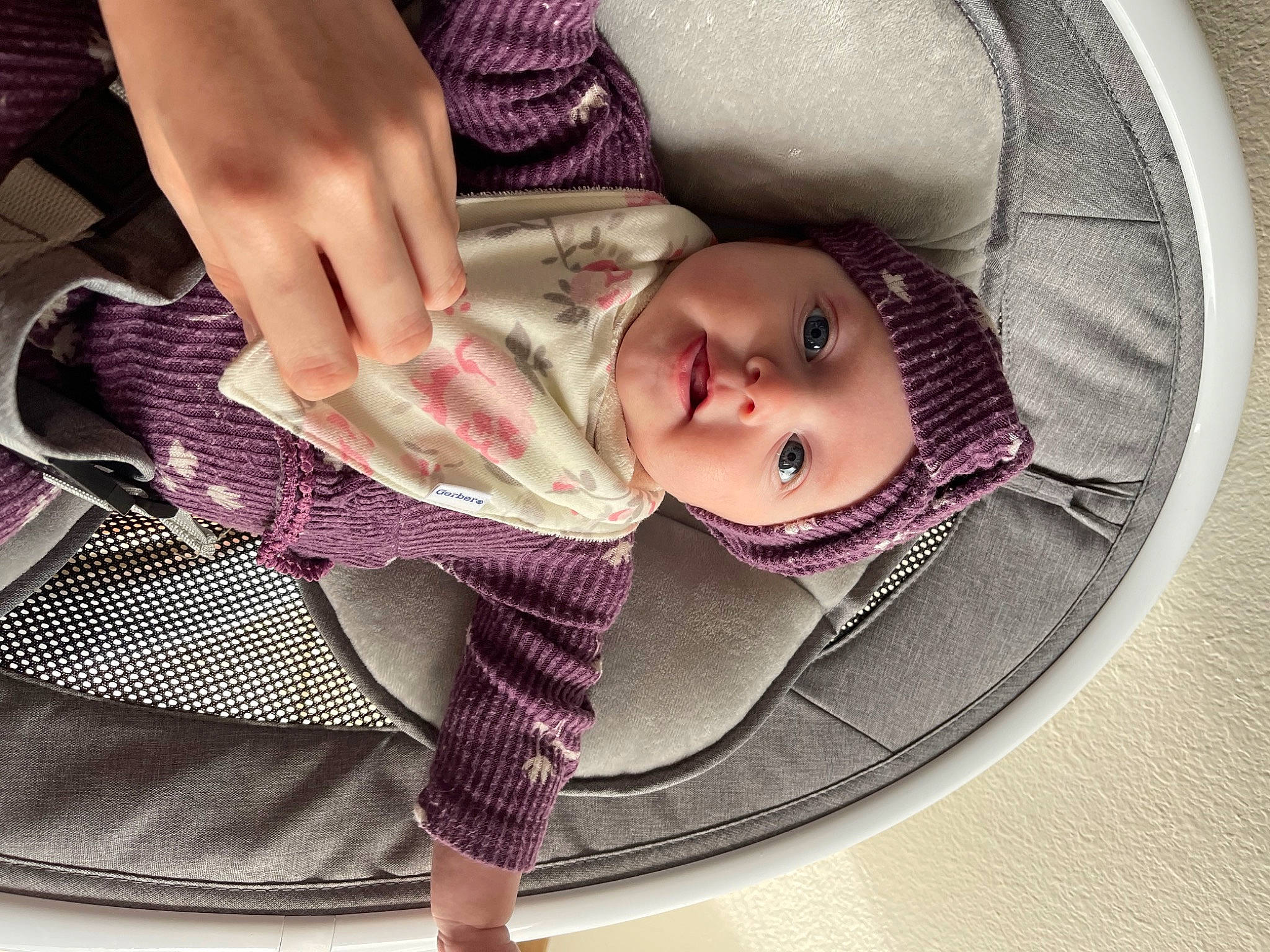 Maesyn is registered to the contest to win money with this photo: baby, baby_toddler_clothing, cheek, comfort, eye, eyebrow, eyelash, facial_expression, hairstyle, hand, head, headwear, human_body, iris, leg, lip, mouth, nose, person, skin