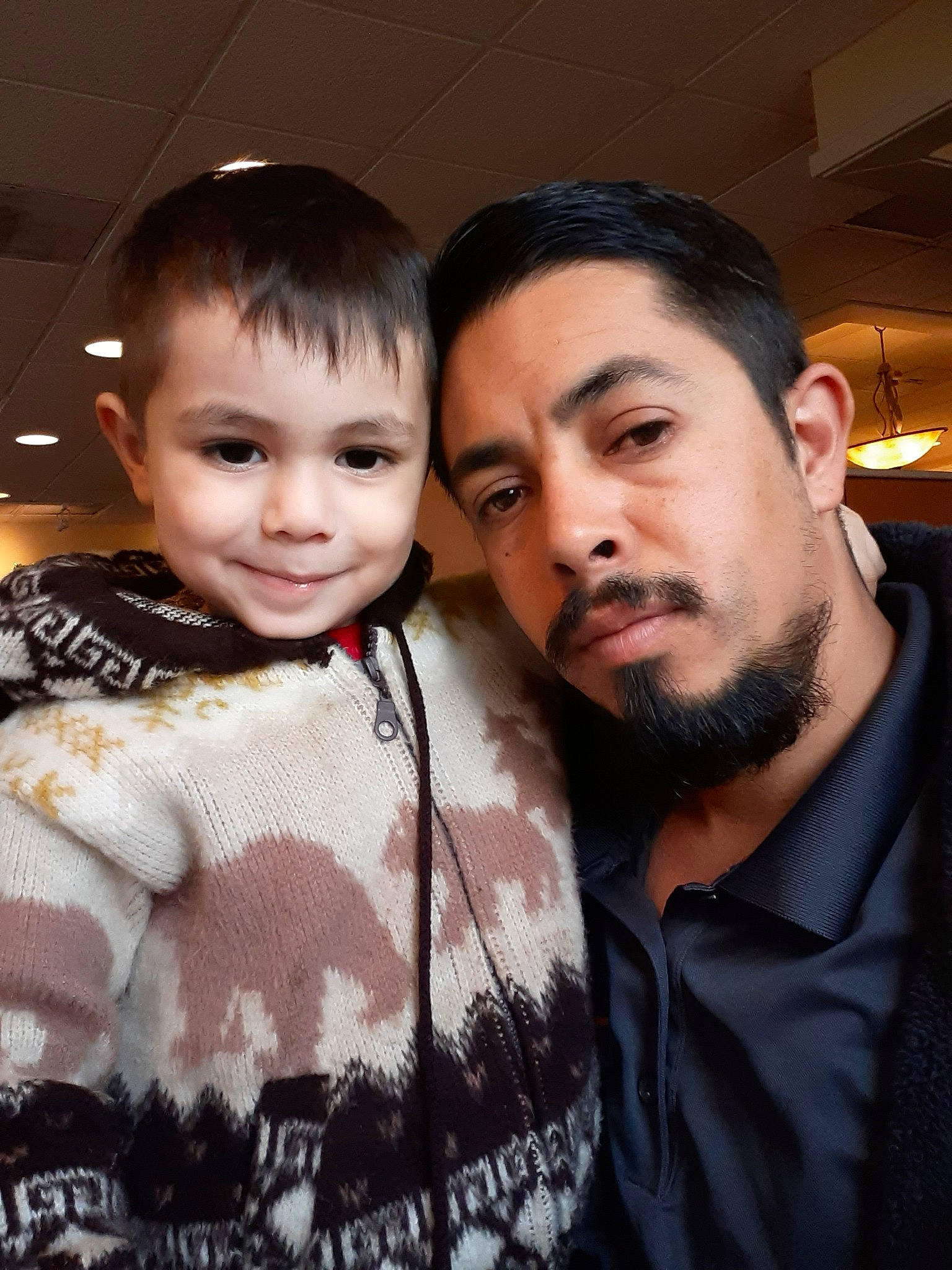 Khai is registered to the contest to win money with this photo: beard, cheek, child, facial_hair, family, father, joy, people, person, smile, toddler