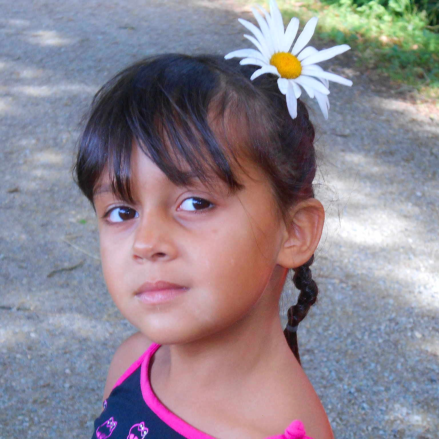 Latifa participe au concours pour gagner de l'argent avec cette photo :