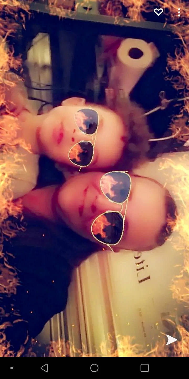 Caprice is registered to the contest to win money with this photo: cool, ear, eyebrow, eyelash, eyewear, finger, flash_photography, gesture, glasses, goggles, happy, jaw, jewellery, joy, lip, mouth, nose, person, selfie, skin