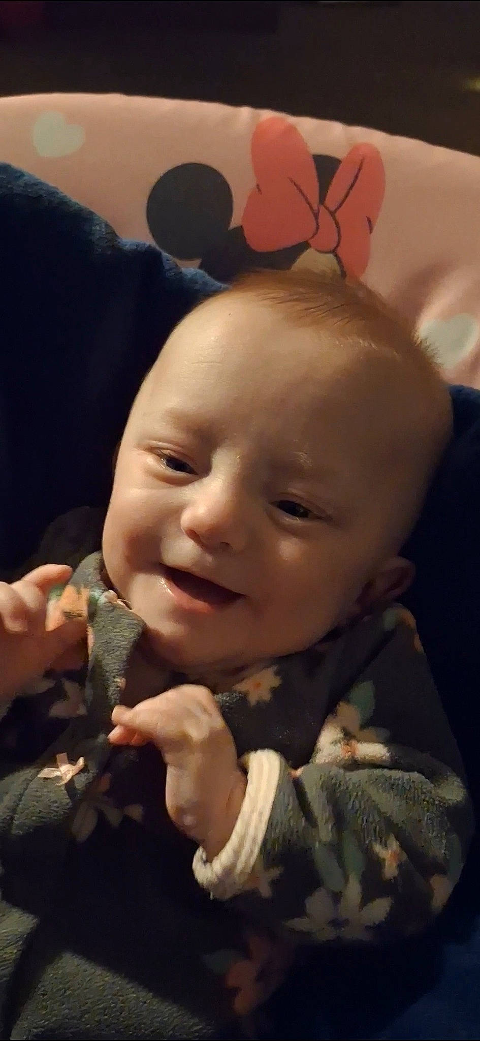 Raven is registered to the contest to win money with this photo: baby, cheek, child, cool, ear, eyebrow, eyelash, finger, fun, gesture, hand, happy, iris, lip, mouth, nose, person, skin, smile, thumb