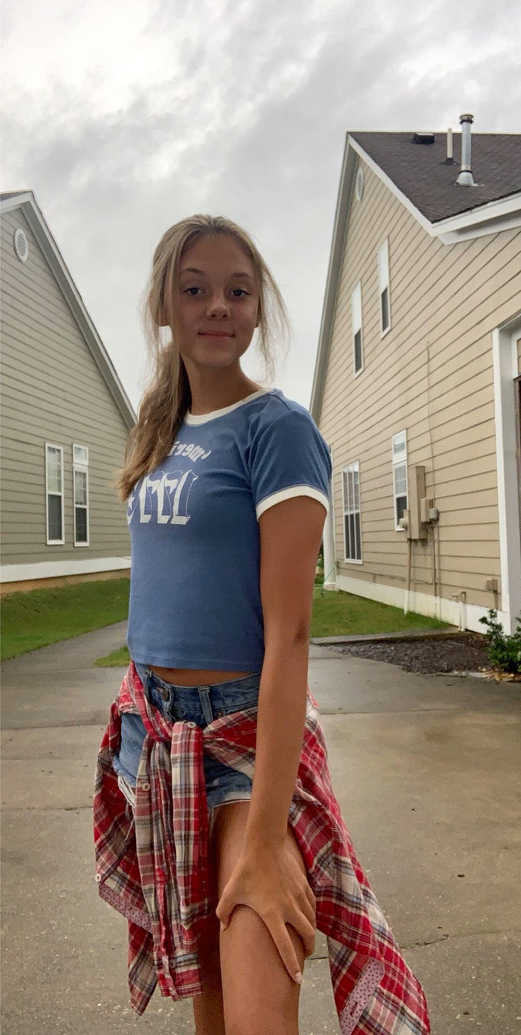 Kailyn is registered to the contest to win money with this photo: blond, clothing, design, fashion, human_body, joint, joy, knee, leg, pattern, person, photograph, plaid, shorts, shoulder, snapshot, t_shirt, tartan, thigh, trunk