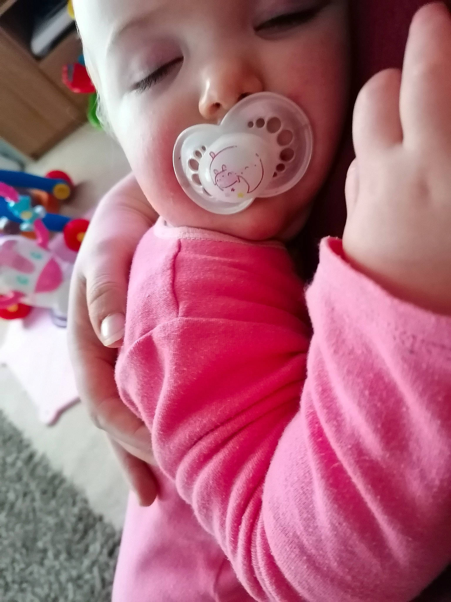 Evie is registered to the contest to win money with this photo: baby, baby_grabbing_for_something, baby_products, baby_toddler_clothing, child, finger, heart, human, love, nail, pink, skin, thumb, toddler, tongue, tooth