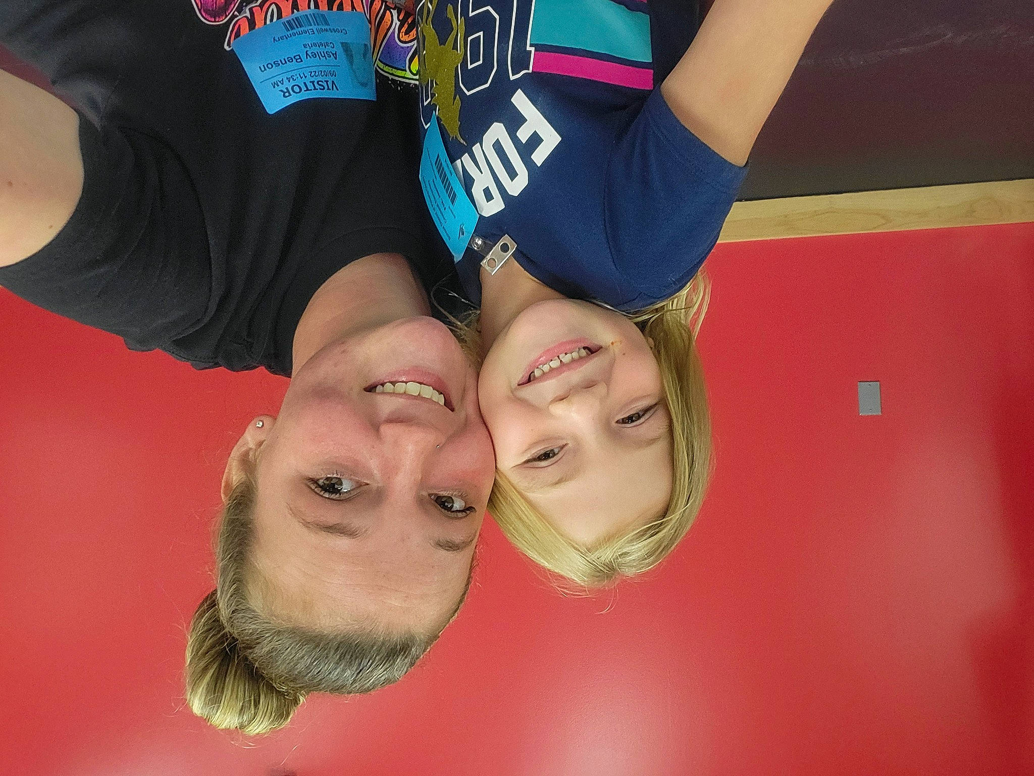 Jazmine is registered to the contest to win money with this photo: beard, electric_blue, fun, gesture, happy, jersey, joy, laugh, leisure, moustache, person, recreation, smile, sports_uniform, sportswear, t_shirt, team