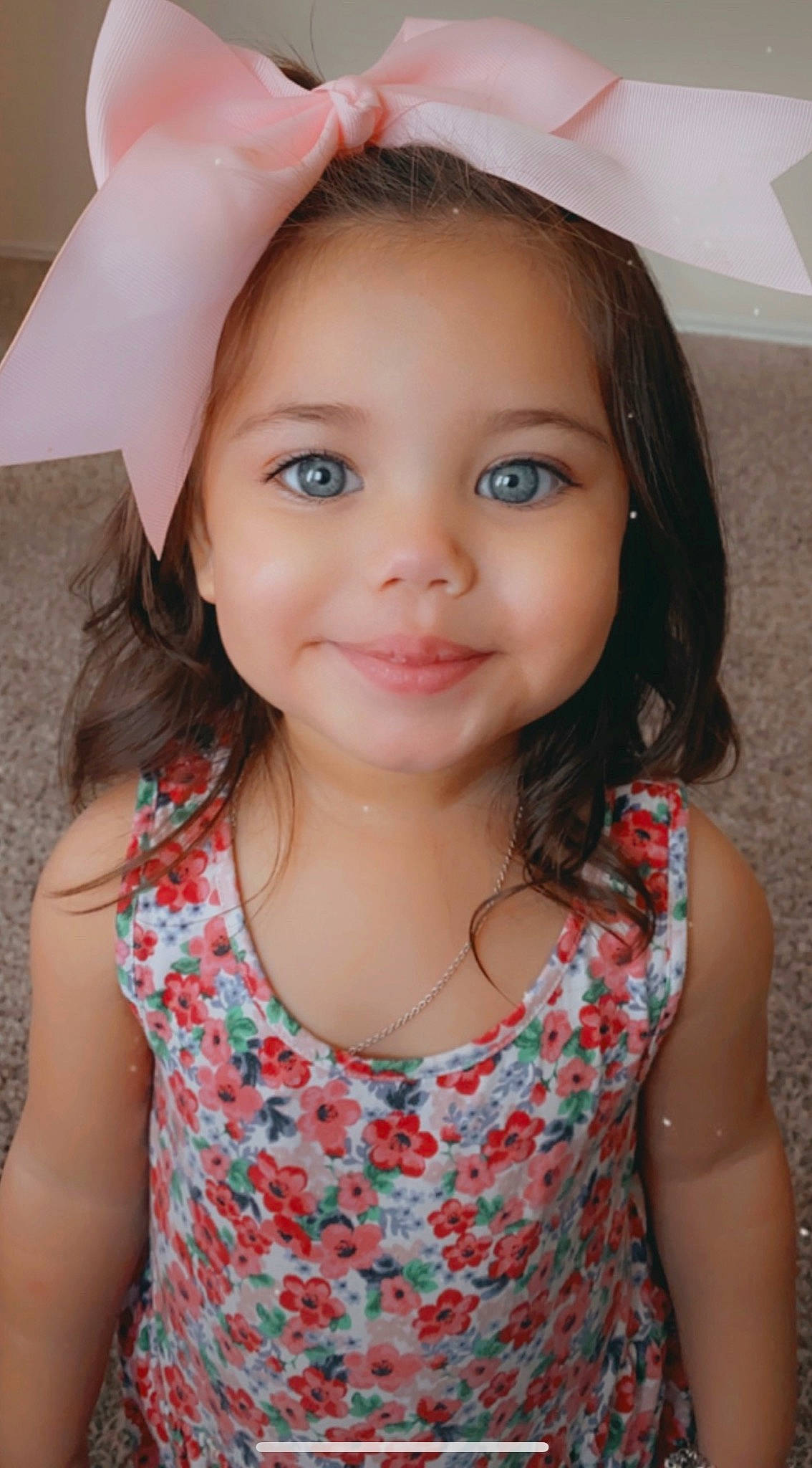 Anali is registered to the contest to win money with this photo: beauty, brown_hair, cheek, child, child_model, chin, eye, eyebrow, face, forehead, hair, head, iris, joy, lip, nose, person, skin, smile, toddler