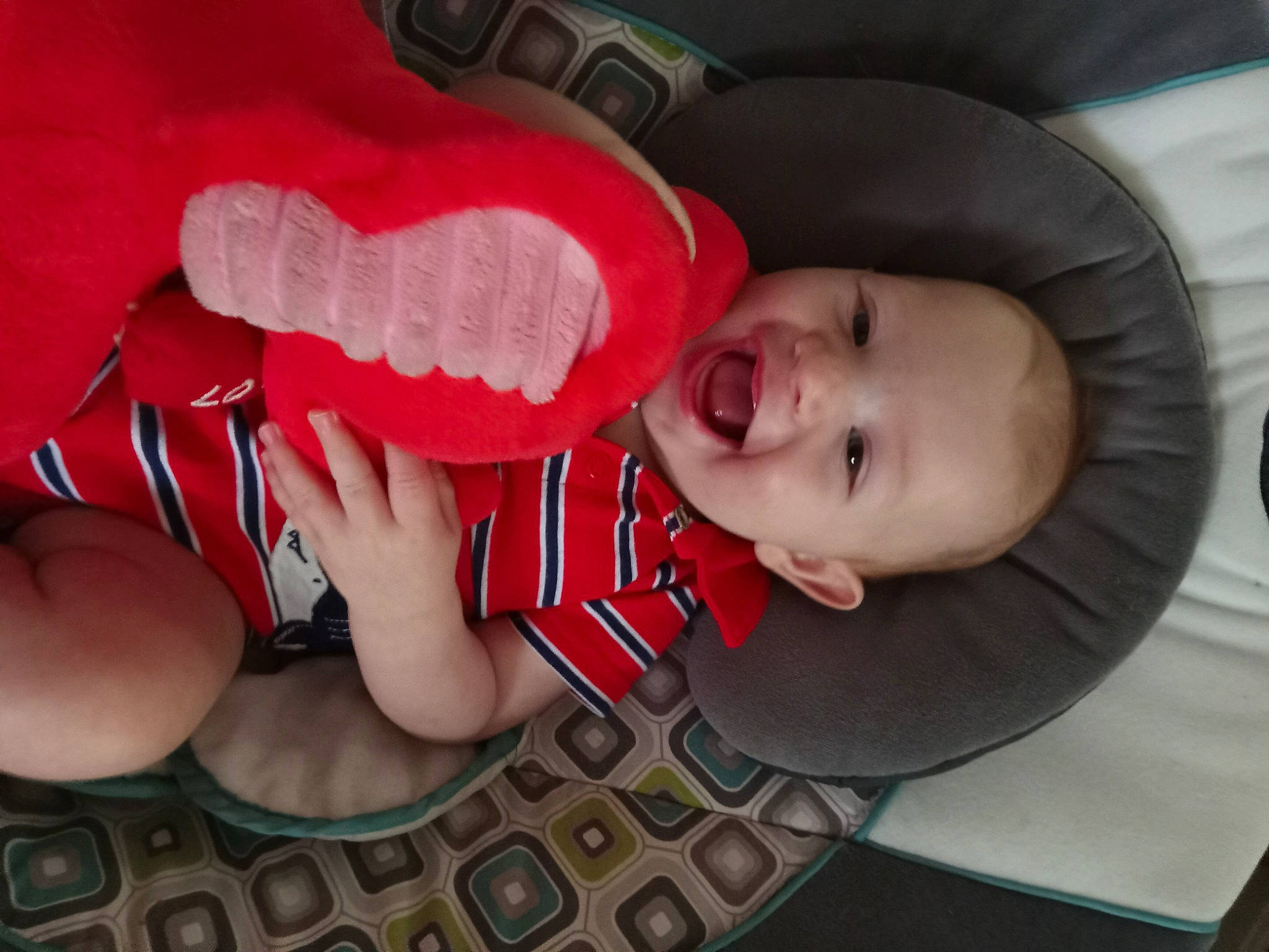 Luck is registered to the contest to win money with this photo: baby, baby_toddler_clothing, beauty, child, comfort, facial_expression, finger, fun, gesture, happy, lip, mammal, mouth, nail, nose, person, skin, smile, thumb, toddler