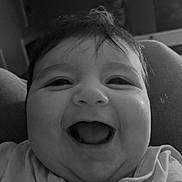 Letty a rejoint le concours — aidez-le/la à gagner de superbes lots ! baby, child, chubby_cheeks, closeup, clothing, cute, expression, face, hair, happy, head, indoors, infant, joy, laugh, mouth, person, portrait, skin, smile