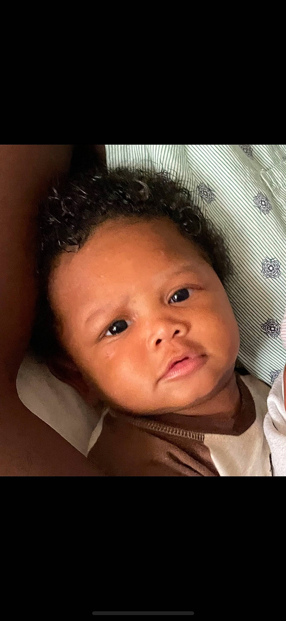 Kaison is registered to the contest to win money with this photo: baby, black_hair, cheek, darkness, ear, eyebrow, eyelash, flash_photography, forehead, fun, happy, headgear, iris, jaw, lip, mouth, nose, person, skin, smile