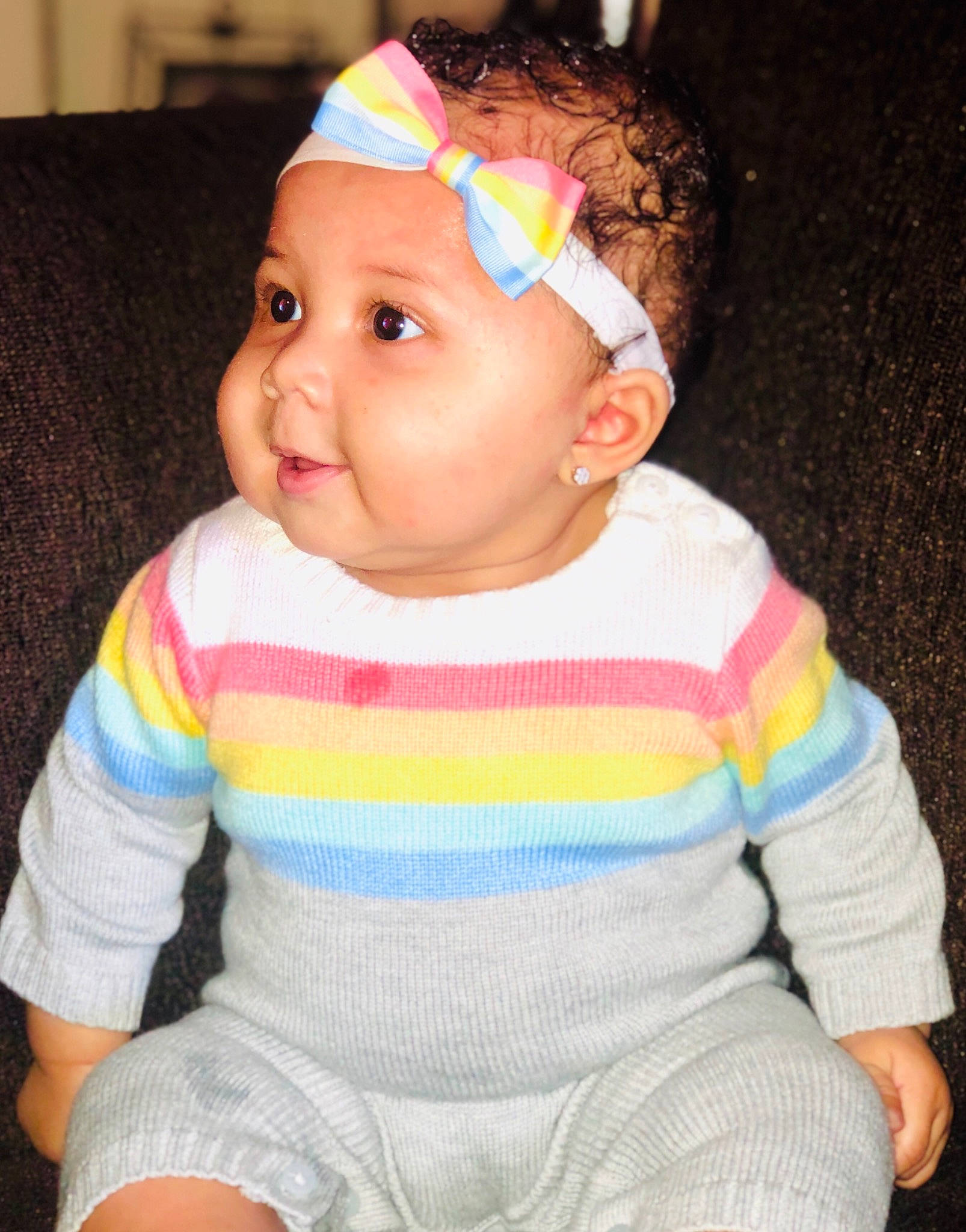 Cartier is registered to the contest to win money with this photo: baby, baby_toddler_clothing, cheek, child, hair_accessory, headband, headgear, person, pink, skin, smile, toddler