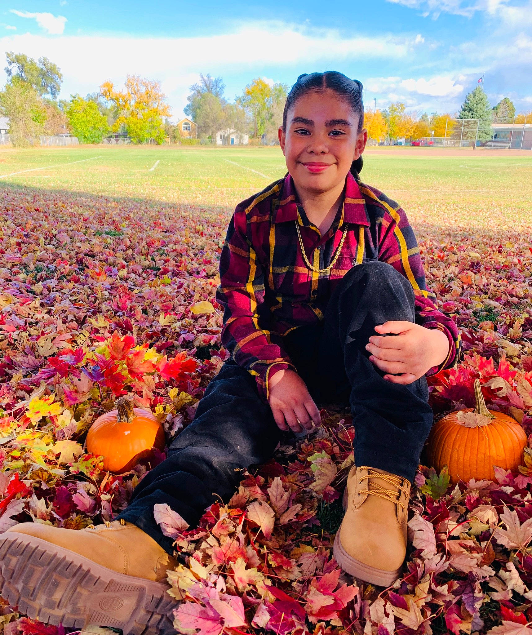 Anastie is registered to the contest to win money with this photo: agriculture, calabaza, cloud, cucurbita, grass, happy, joy, leaf, natural_foods, people, people_in_nature, person, plant, pumpkin, sky, smile, squash, summer, tree, vegetable