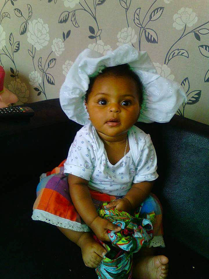 Kenaya participe au concours pour gagner de l'argent avec cette photo : baby, cheek, child, head, person, smile, toddler