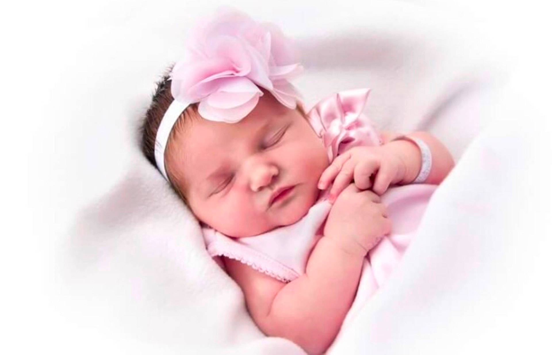 Aurora is registered to the contest to win money with this photo: child, hair_accessory, headband, infant, person, pink, product, sleep, toddler