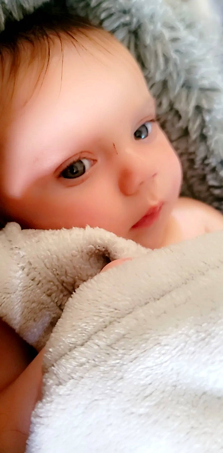 Ana is registered to the contest to win money with this photo: baby, cheek, chin, eyebrow, eyelash, facial_expression, finger, forehead, gesture, iris, jaw, lip, mouth, muscle, nail, neck, nose, person, pink, skin