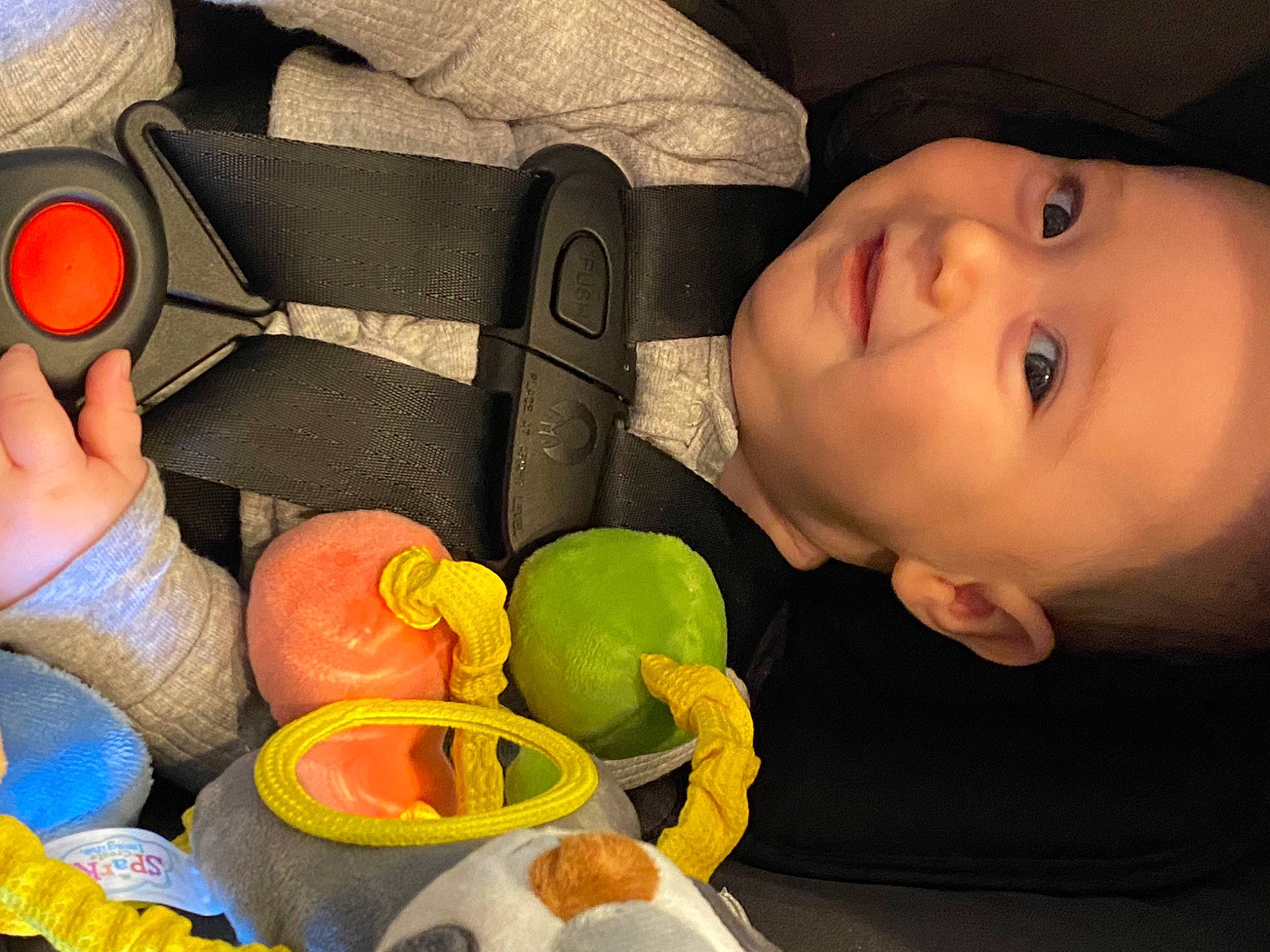 Azrael is registered to the contest to win money with this photo: baby, baby_toddler_clothing, cheek, child, comfort, eyelash, fashion_accessory, finger, fun, happy, headgear, iris, lip, mouth, nose, orange, person, skin, textile, toddler