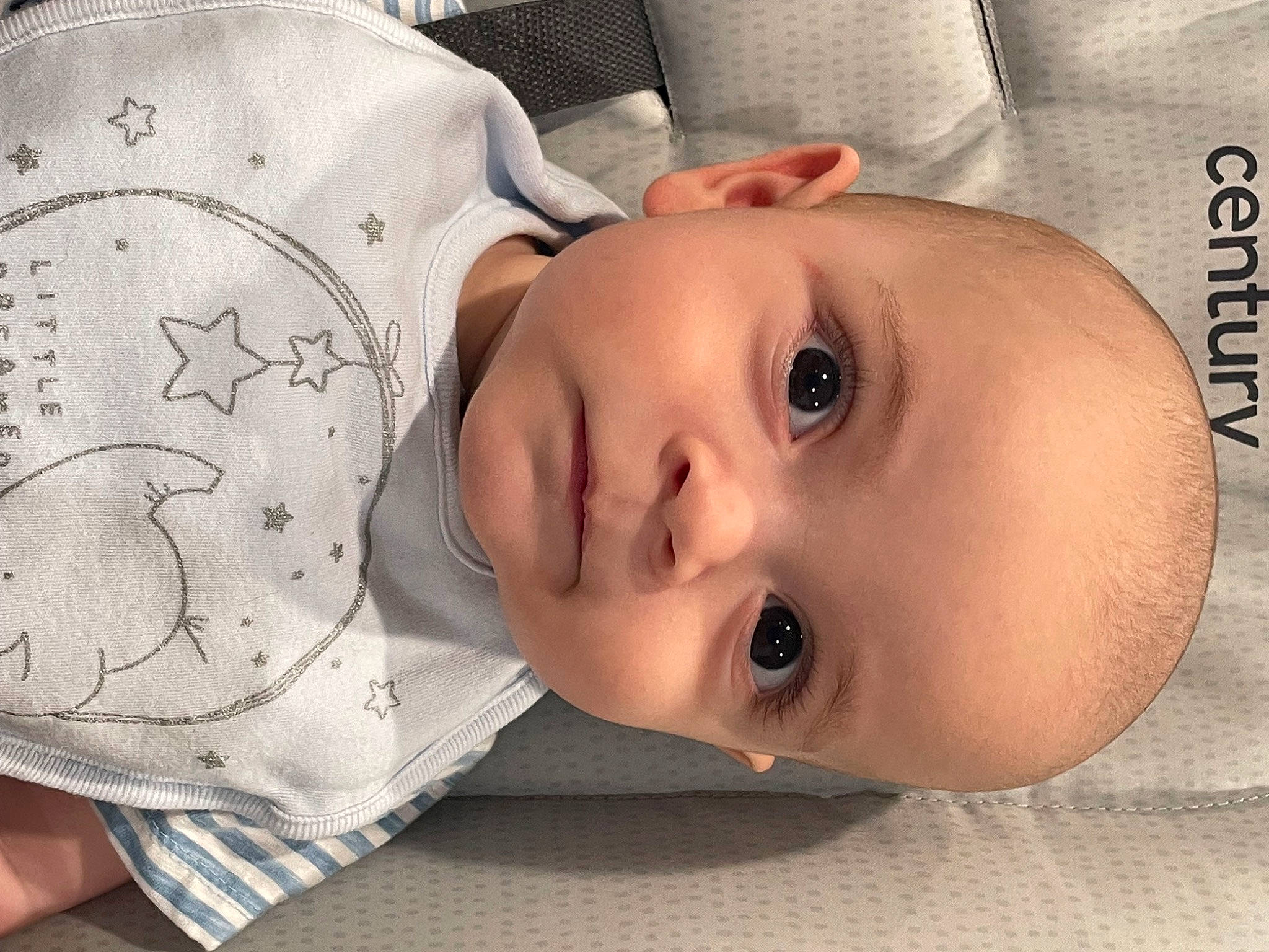 Leland is registered to the contest to win money with this photo: baby, baby_toddler_clothing, cheek, child, chin, comfort, eyebrow, eyelash, facial_expression, headgear, iris, lip, mammal, mouth, nose, person, skin, sleeve, smile, toddler