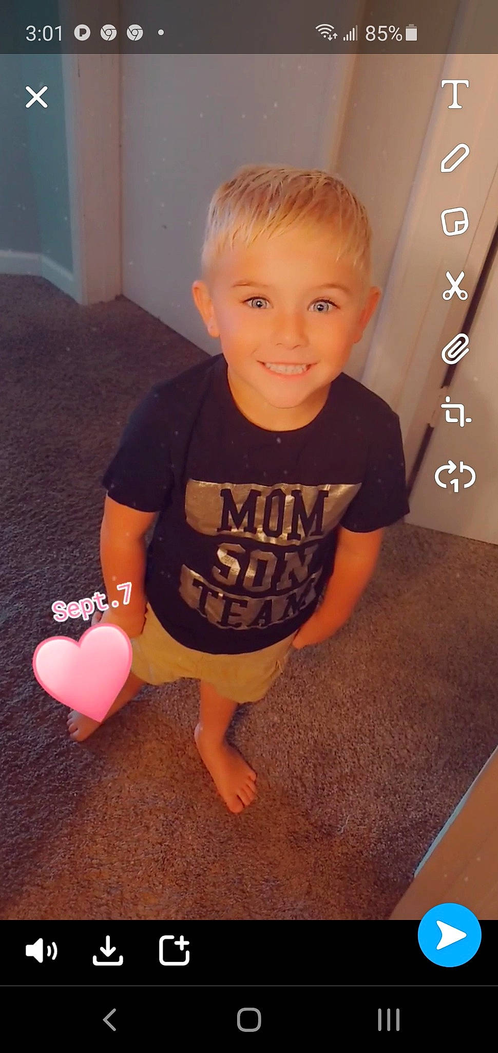 Caden is registered to the contest to win money with this photo: baby_toddler_clothing, child, finger, joy, leg, person, play, t_shirt, toddler