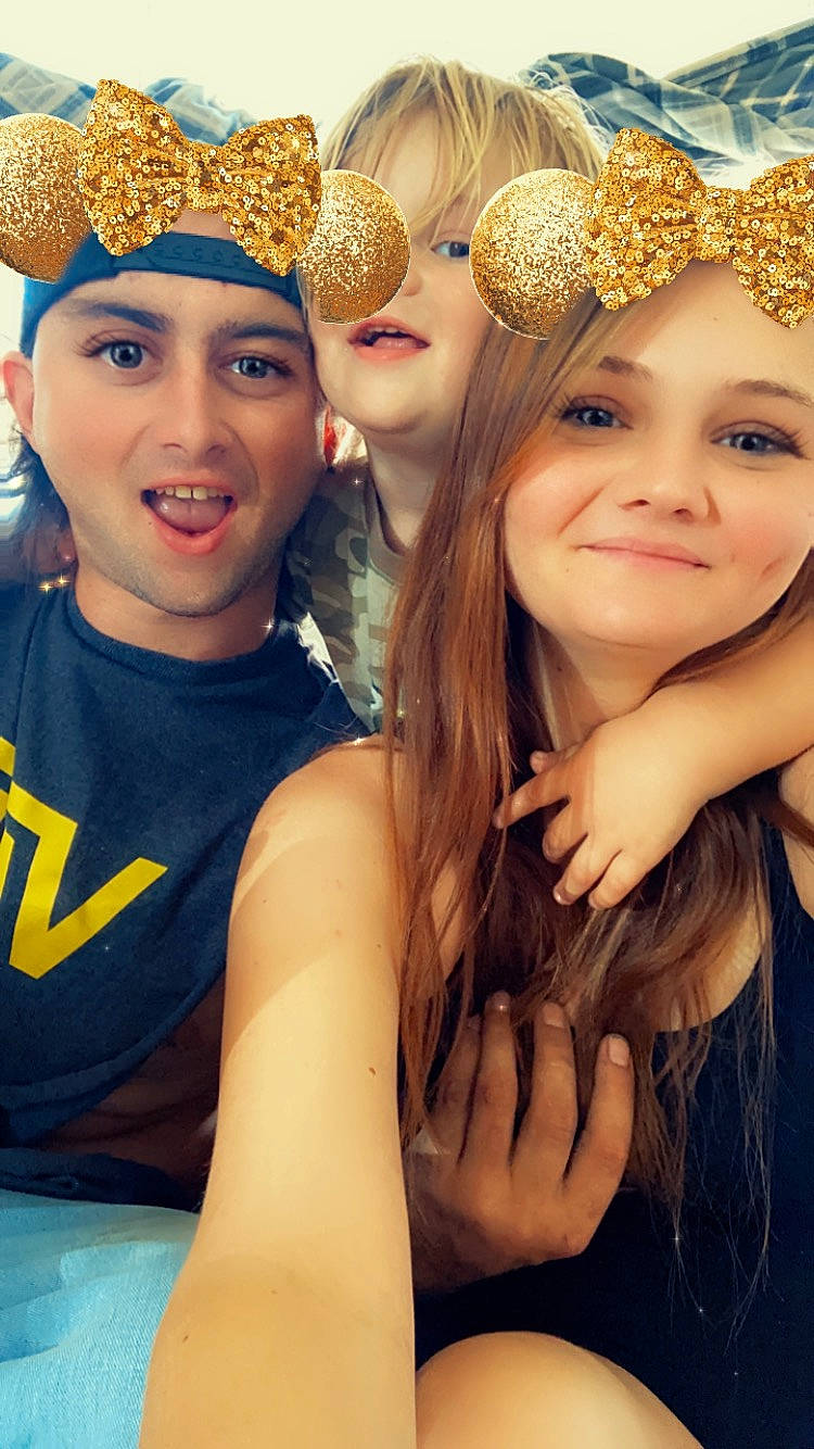 Nicholas is registered to the contest to win money with this photo: cap, cool, earrings, eye, eyebrow, face, fun, gesture, happy, head, headgear, headpiece, headwear, joy, organ, people, person, selfie, smile, social_group