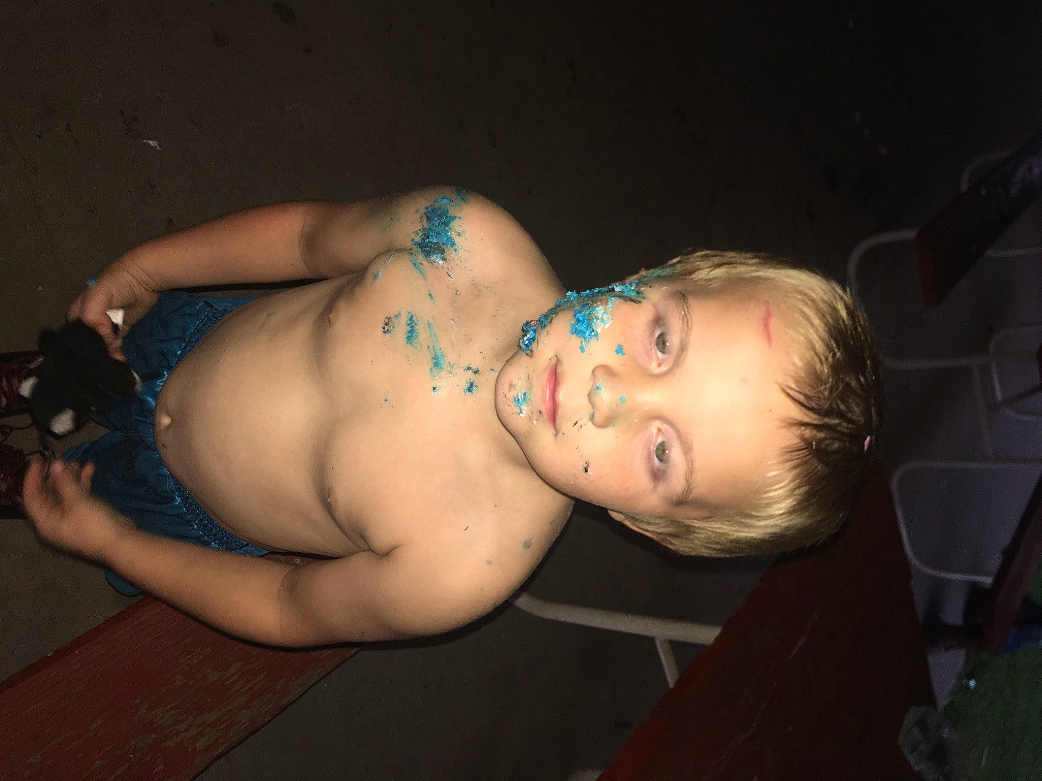 Axel is registered to the contest to win money with this photo: abdomen, arm, back, barechested, black_hair, chest, ear, elbow, flesh, fun, joint, muscle, neck, person, trunk