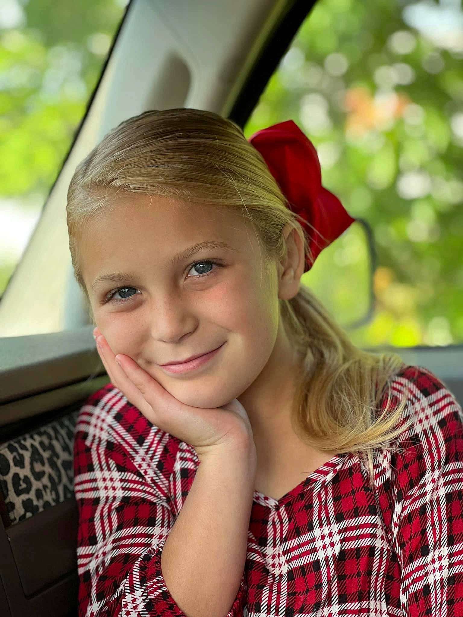 Rayleegrace is registered to the contest to win money with this photo: beauty, cap, chin, face, fashion, fun, grass, happy, hat, head, joy, lip, long_hair, motor_vehicle, people, person, plaid, red, smile, sun_hat