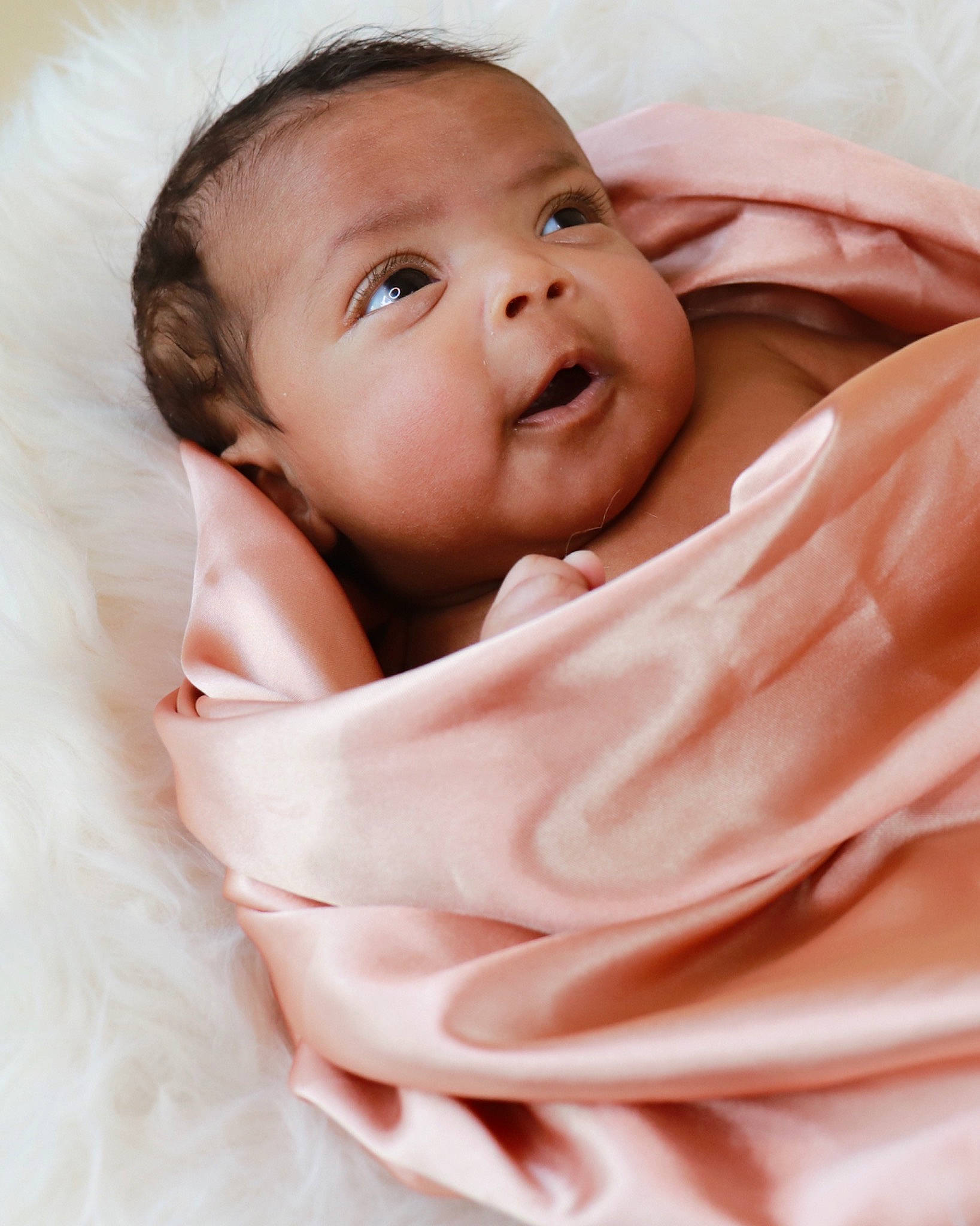 Layaníí is registered to the contest to win money with this photo: baby, baby_sleeping, beauty, blanket, cheek, child, chin, face, facial_expression, head, linens, lip, mouth, nose, person, pink, portrait_photography, skin, smile, textile