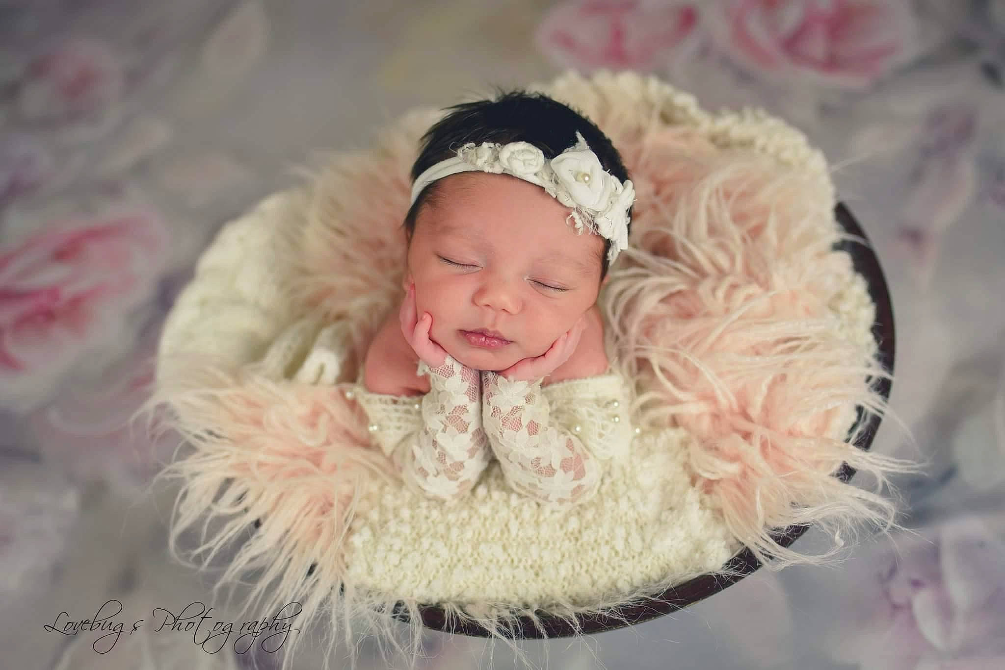 Annabella is registered to the contest to win money with this photo: baby, baby_toddler_clothing, cap, cheek, embellishment, fashion_accessory, flash_photography, fur, fur_clothing, hair_accessory, happy, headband, headgear, headpiece, headwear, iris, knit_cap, peach, person, petal