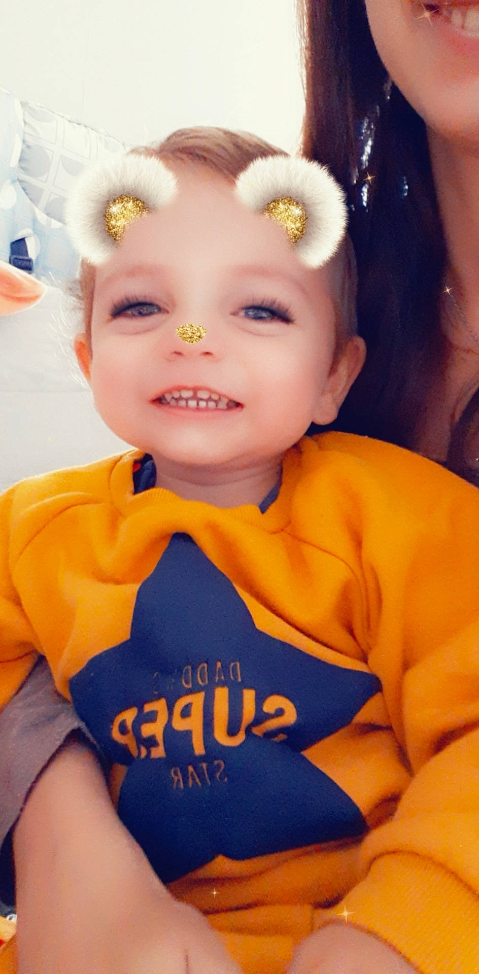 Louka participe au concours pour gagner de l'argent avec cette photo : baby, cheek, child, child_model, ear, eye, face, forehead, fun, happy, head, joy, lip, nose, person, skin, smile, toddler