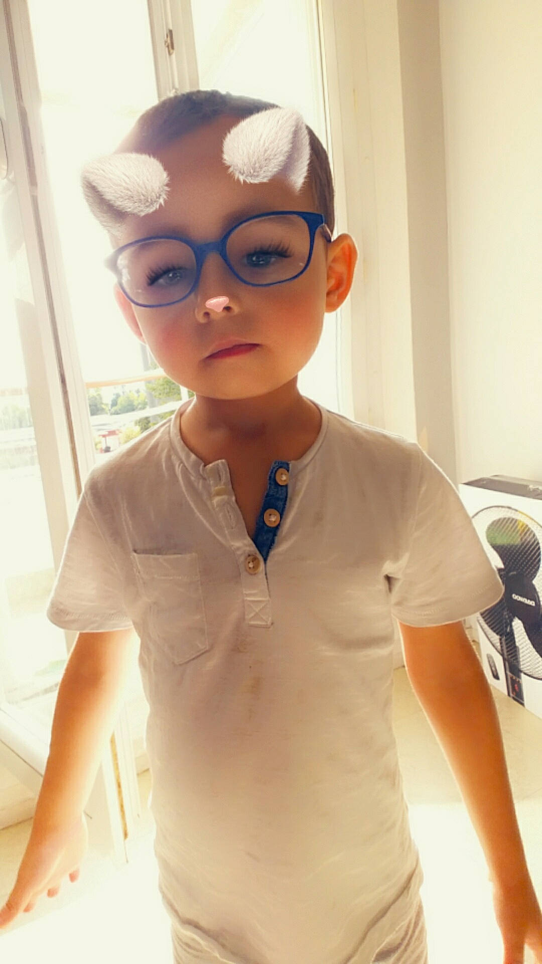 Lorenzo participe au concours pour gagner de l'argent avec cette photo : cool, ear, eye, eyebrow, eyewear, face, forehead, glasses, head, lip, male, neck, nose, person, photography, selfie, shoulder, skin, smile, vision_care