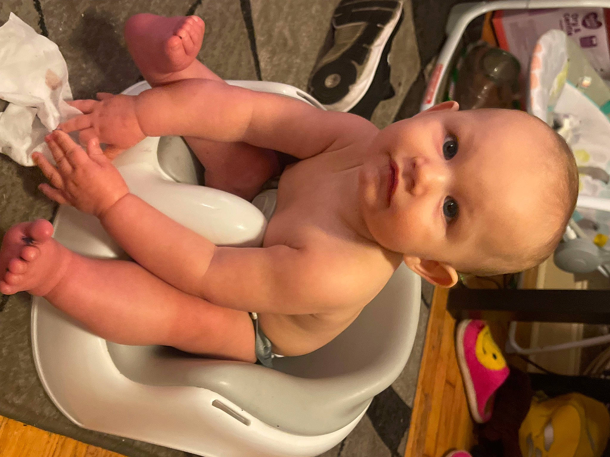 Gavin is registered to the contest to win money with this photo: baby, cheek, chest, finger, fun, hand, human_body, joint, leg, mammal, mouth, muscle, people, person, product, skin, smile, stomach, thigh, thumb