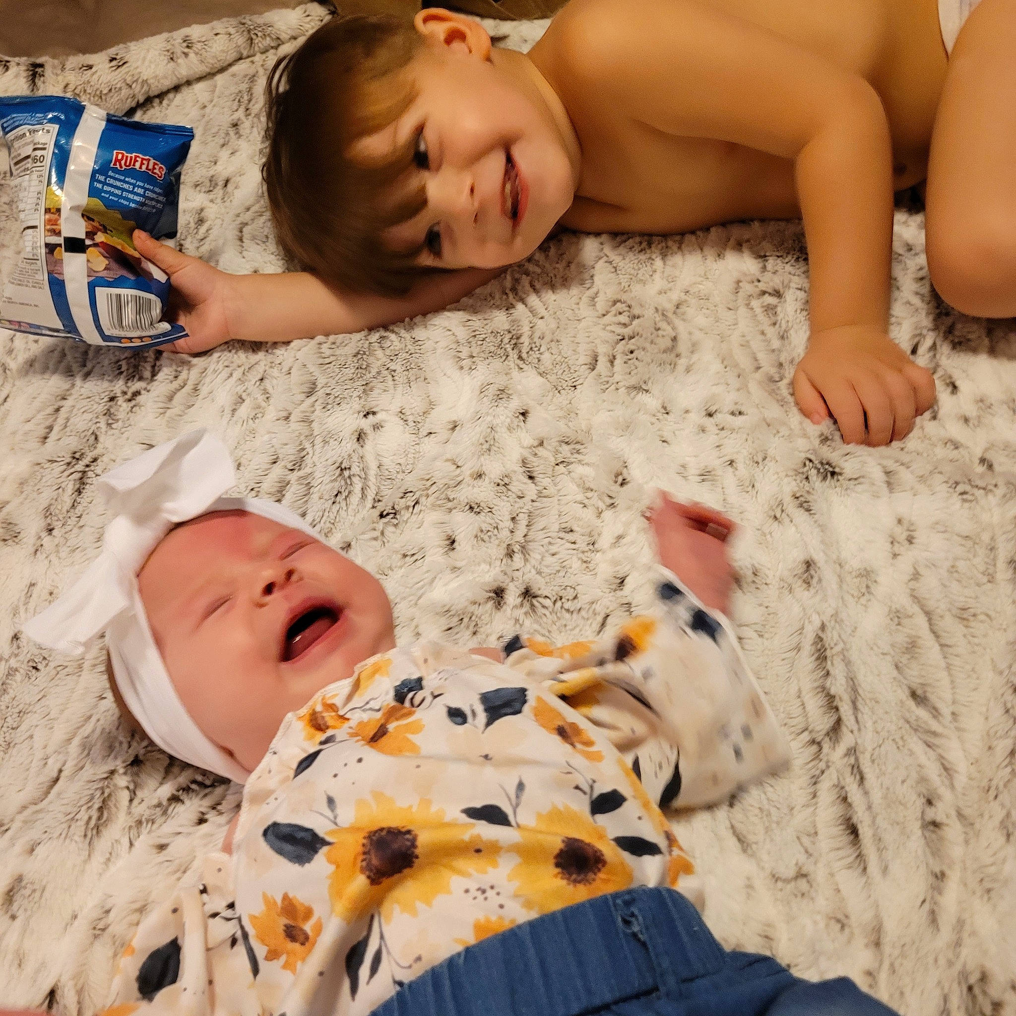 Malachi is registered to the contest to win money with this photo: baby, baby_toddler_clothing, cheek, comfort, facial_expression, finger, hand, happy, head, human, joy, mammal, muscle, organ, people, person, photograph, skin, summer, textile