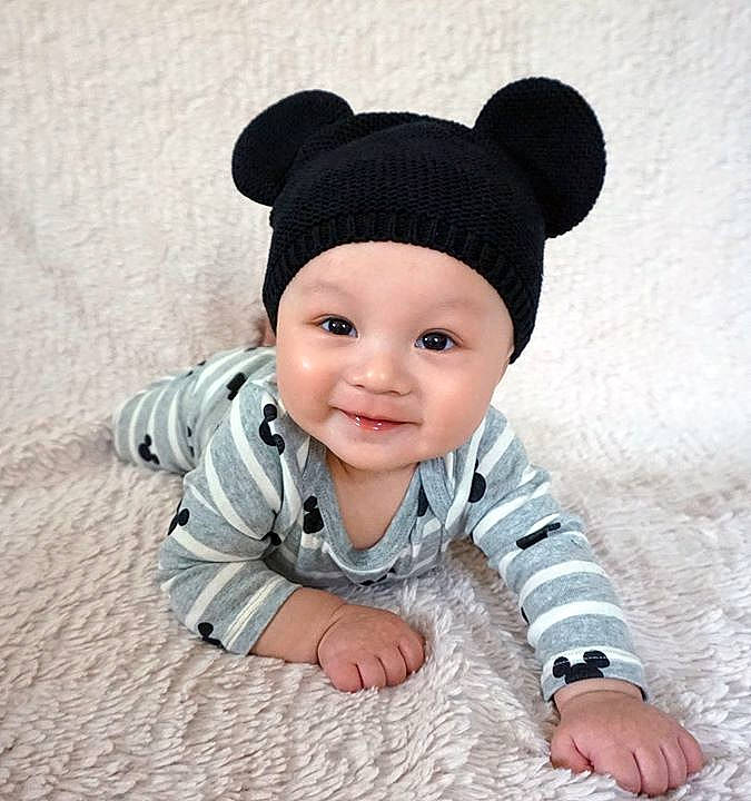 Brice is registered to the contest to win money with this photo: beanie, bonnet, cap, child, ear, hat, headgear, headwear, infant, knit_cap, neck, product, toddler, wool