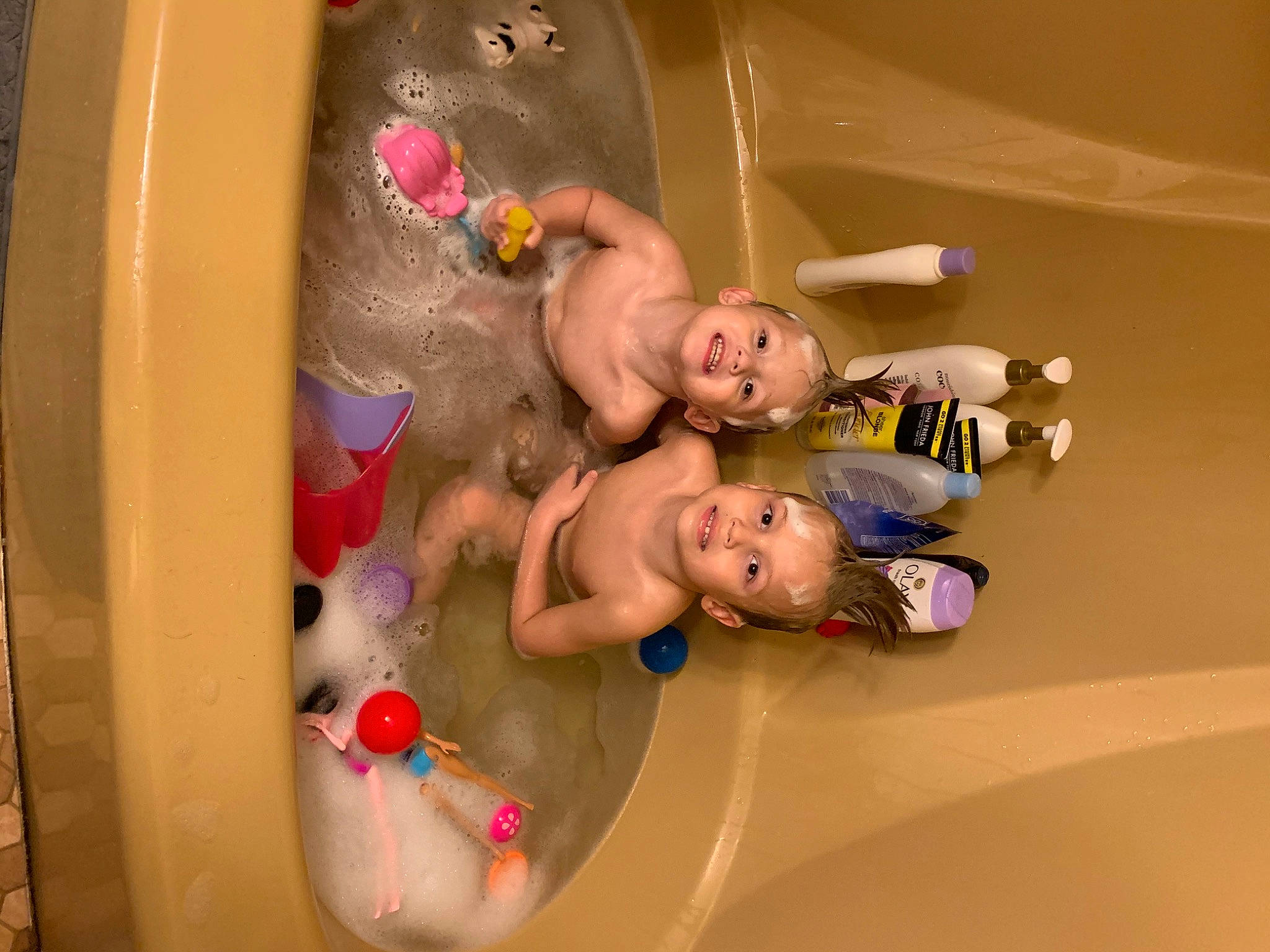 Robbie is registered to the contest to win money with this photo: bathing, bathtub, child, fun, joy, person, plumbing_fixture, room