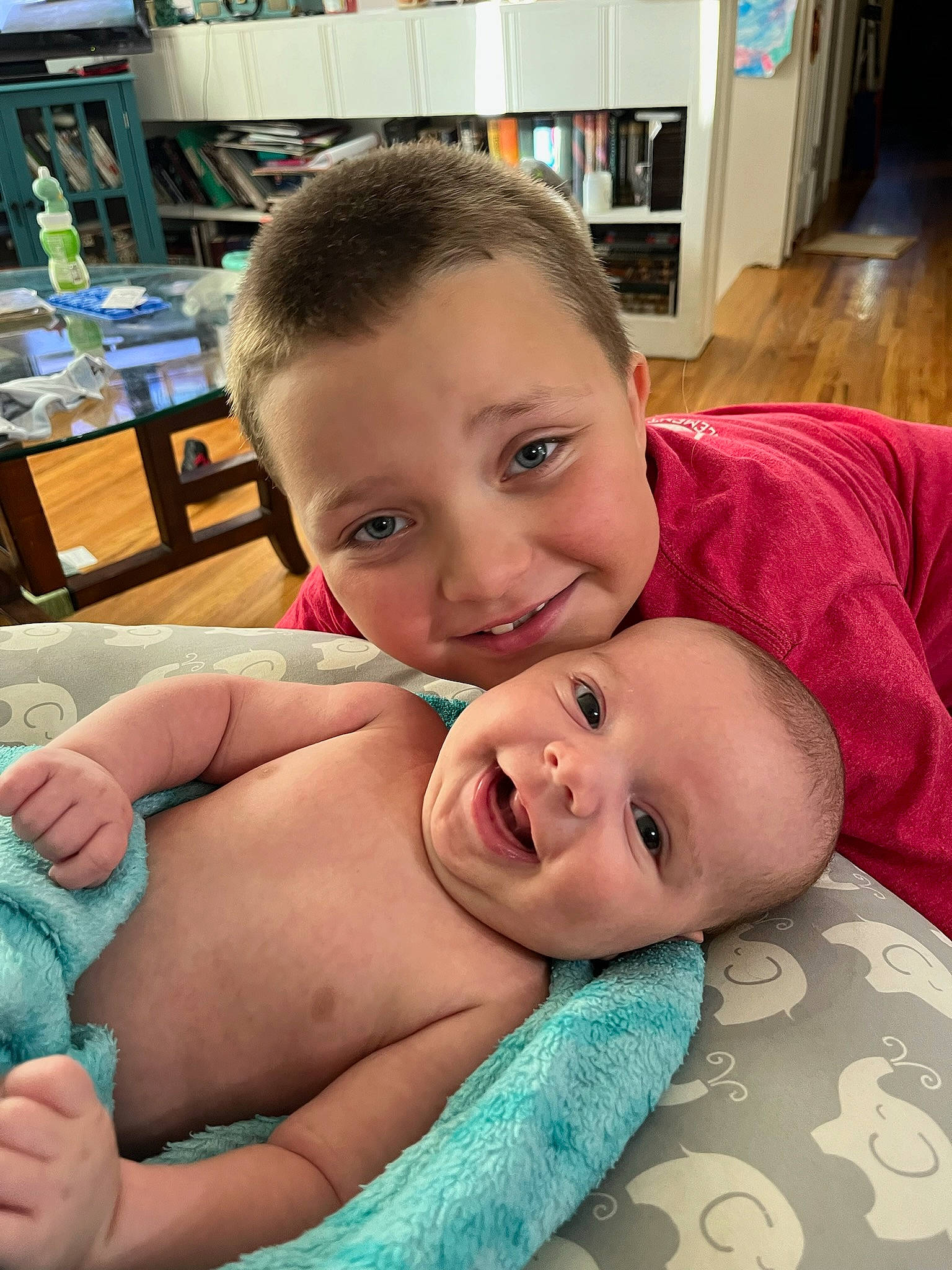 Jasper joined the competition — help win amazing prizes! cheek, chest, chin, eyebrow, finger, fun, gesture, hairstyle, happy, human_body, joint, joy, leg, mouth, neck, nose, person, skin, smile, thumb