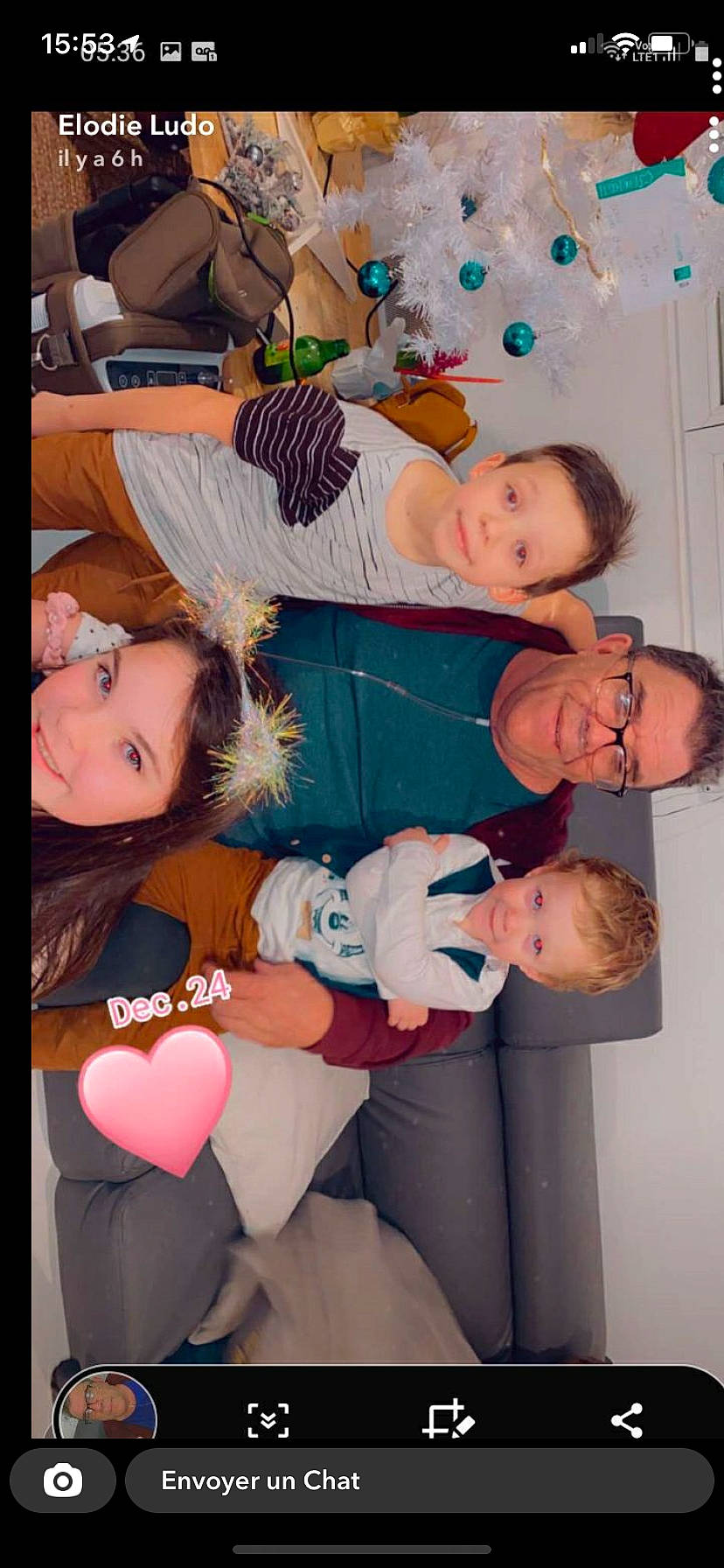 Mattheo participe au concours pour gagner de l'argent avec cette photo : baby, baby_toddler_clothing, child, comfort, eye, face, facial_expression, finger, fun, gesture, hairstyle, happy, head, interaction, joy, lap, organ, people, person, skin