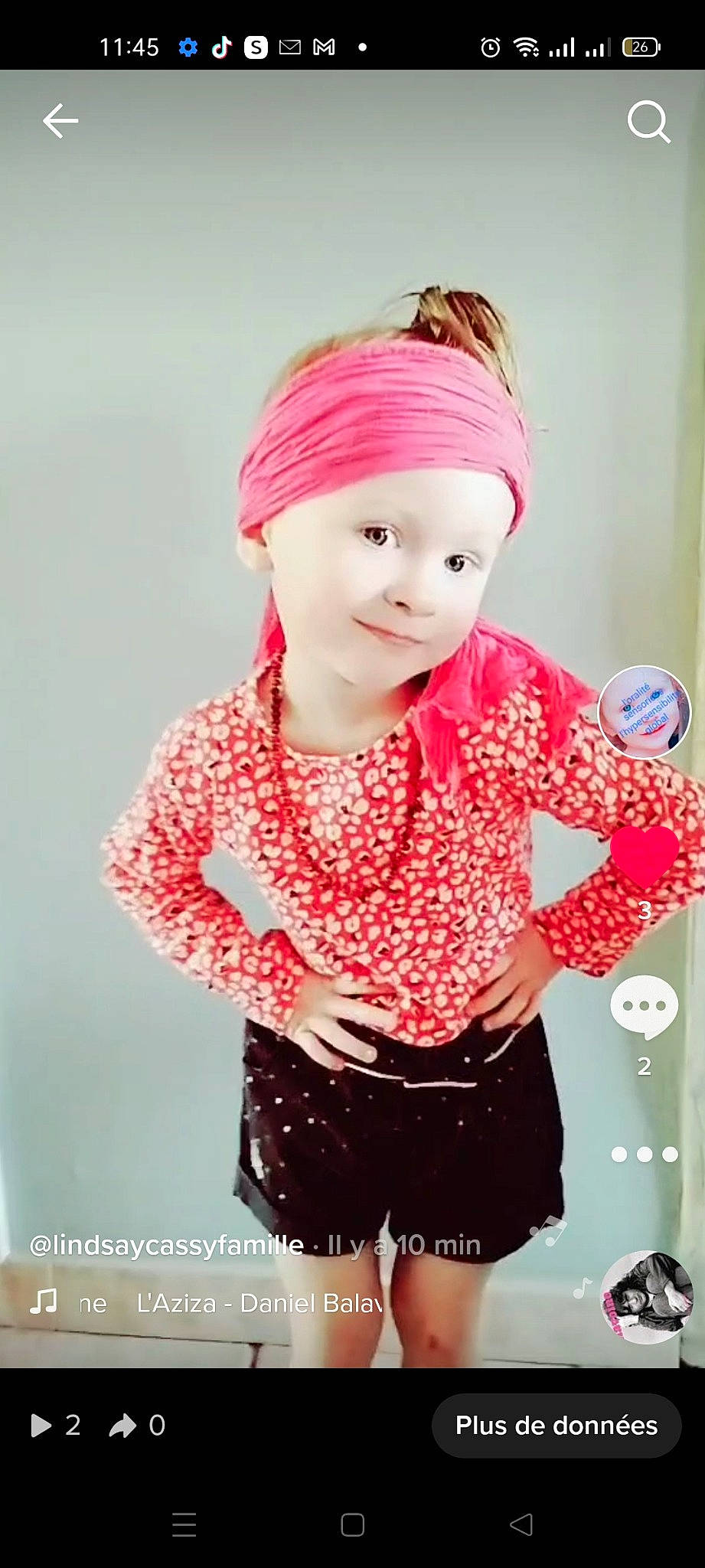 Cassy participe au concours pour gagner de l'argent avec cette photo : baby_toddler_clothing, cap, child, day_dress, face, fashion_design, happy, headwear, lip, magenta, neck, outerwear, pattern, person, pink, plaid, sleeve, smile, street_fashion, textile