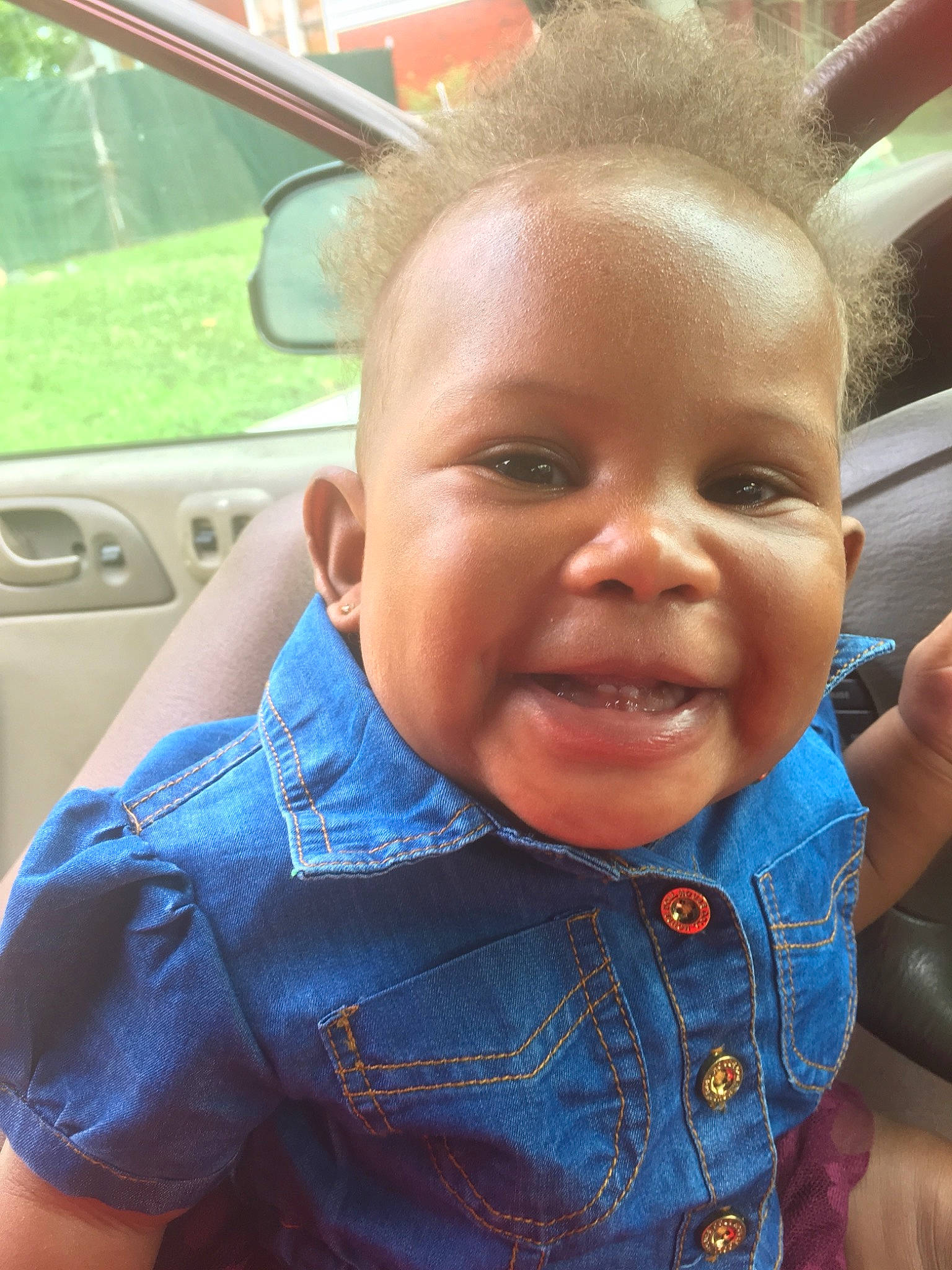 Brooklynn is registered to the contest to win money with this photo: blond, cheek, child, chin, cool, ear, eye, eyebrow, face, facial_expression, finger, forehead, hair, hairstyle, head, joy, lip, nose, person, skin