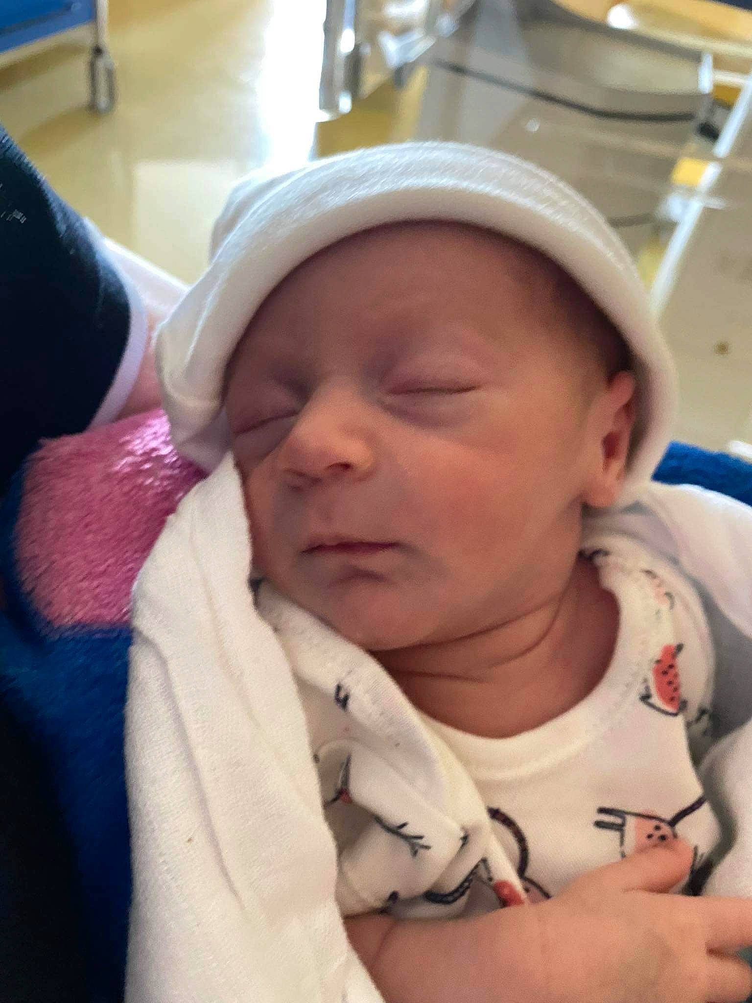 Hailey participe au concours pour gagner de l'argent avec cette photo : baby, baby_products, baby_sleeping, baby_toddler_clothing, cap, cheek, child, comfort, ear, eyebrow, eyelash, fun, happy, jaw, lip, mouth, nose, person, skin, smile